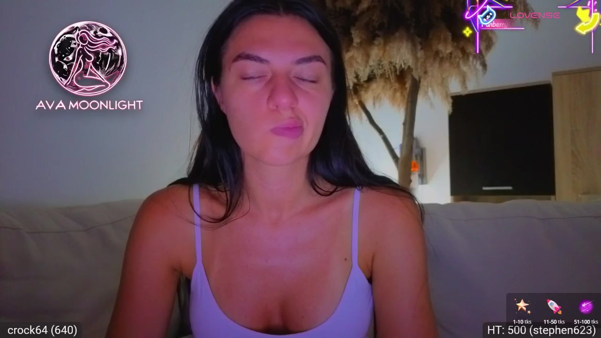 Gallery image thumbnail from AvaMoonlight's myfreecams stream on, 08/11/2025, 23:46 image 18 of 20