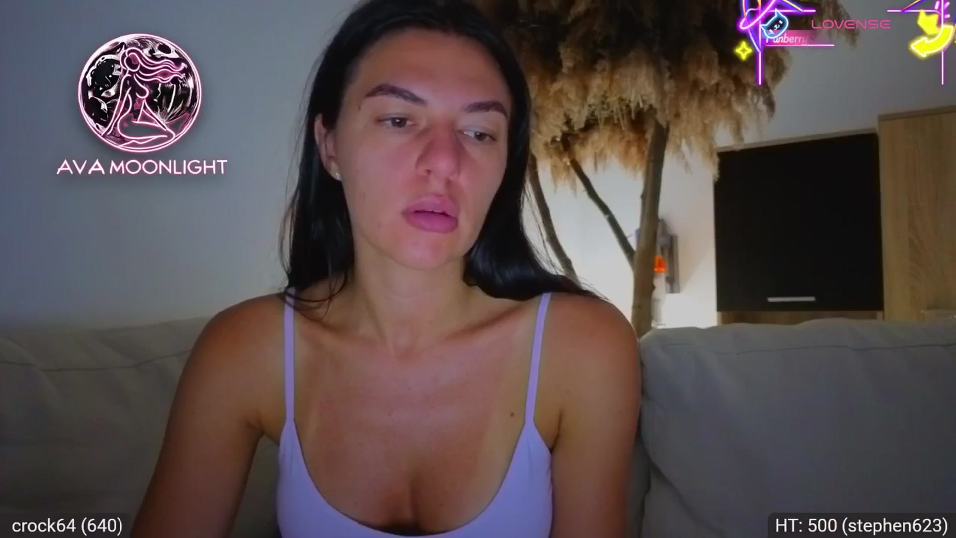 Gallery image thumbnail from AvaMoonlight's myfreecams stream on, 08/11/2025, 23:46 image 13 of 20
