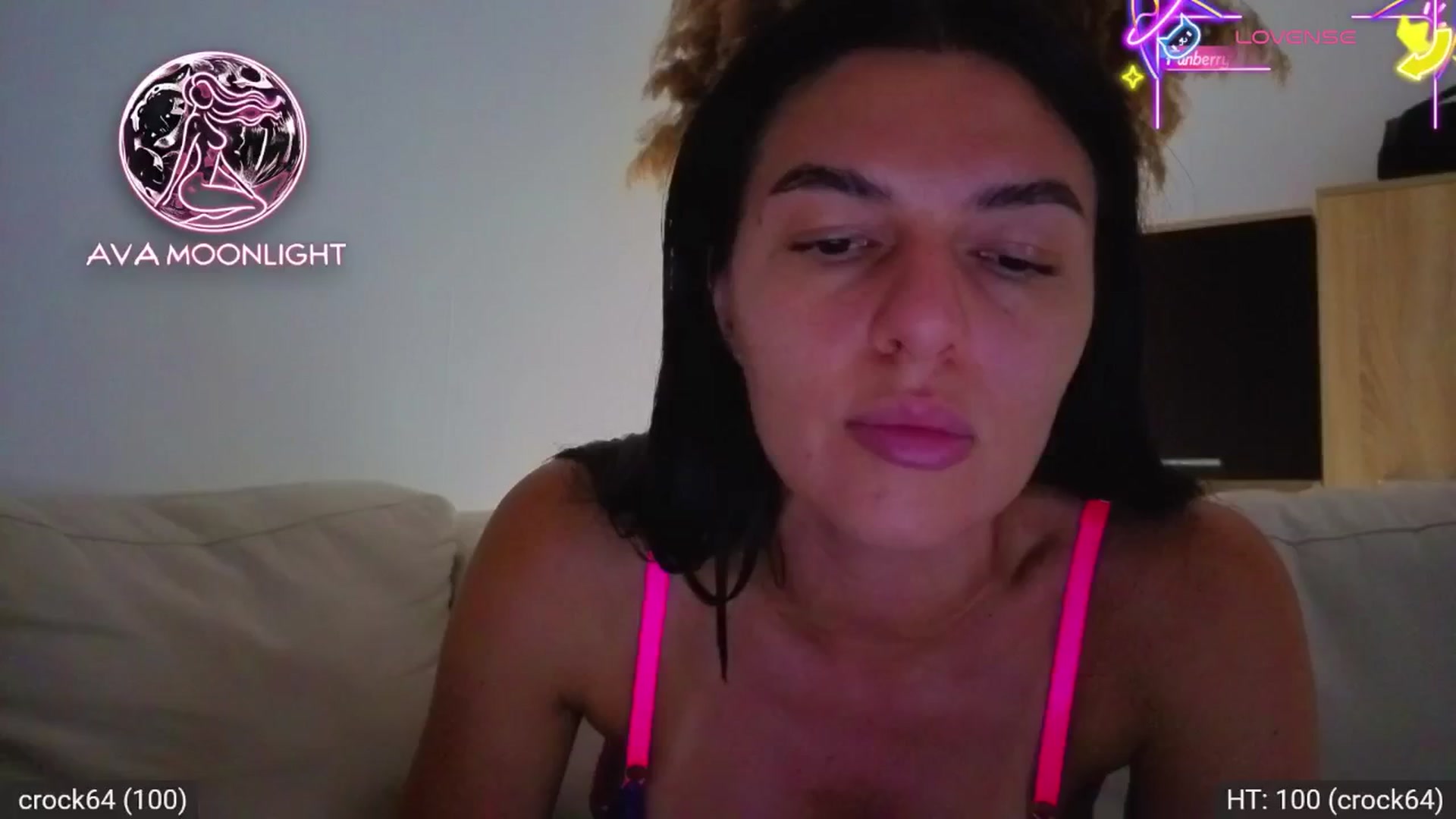 Gallery image thumbnail from AvaMoonlight's myfreecams stream on, 08/13/2025, 24:11 image 13 of 20