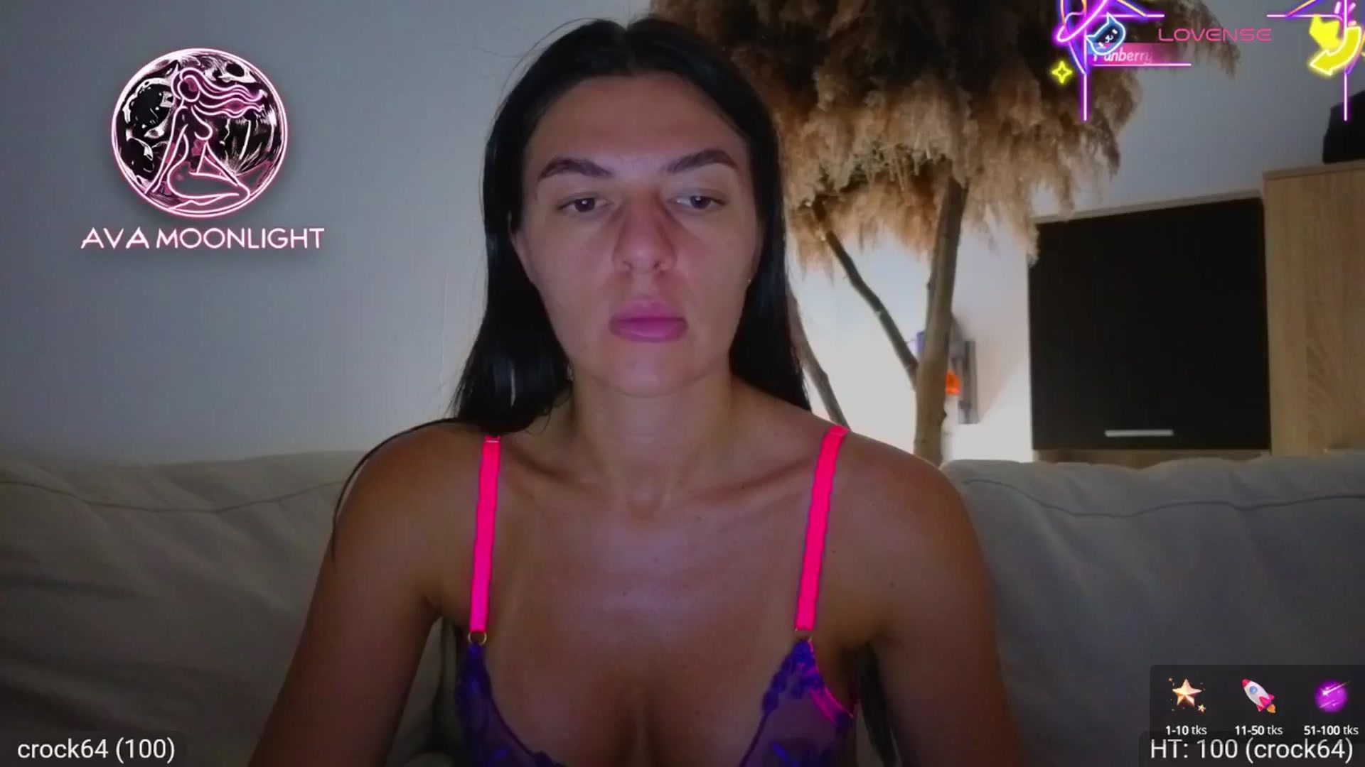 Gallery image thumbnail from AvaMoonlight's myfreecams stream on, 08/13/2025, 24:11 image 15 of 20