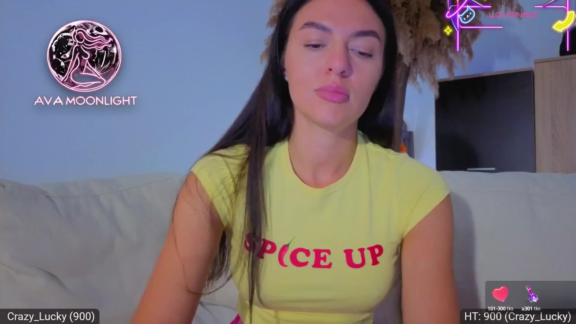 Gallery image thumbnail from AvaMoonlight's myfreecams stream on, 08/13/2025, 23:58 image 16 of 20