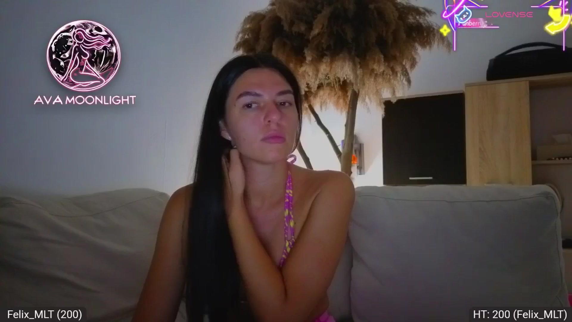 Gallery image thumbnail from AvaMoonlight's myfreecams stream on, 08/14/2025, 23:58 image 20 of 20