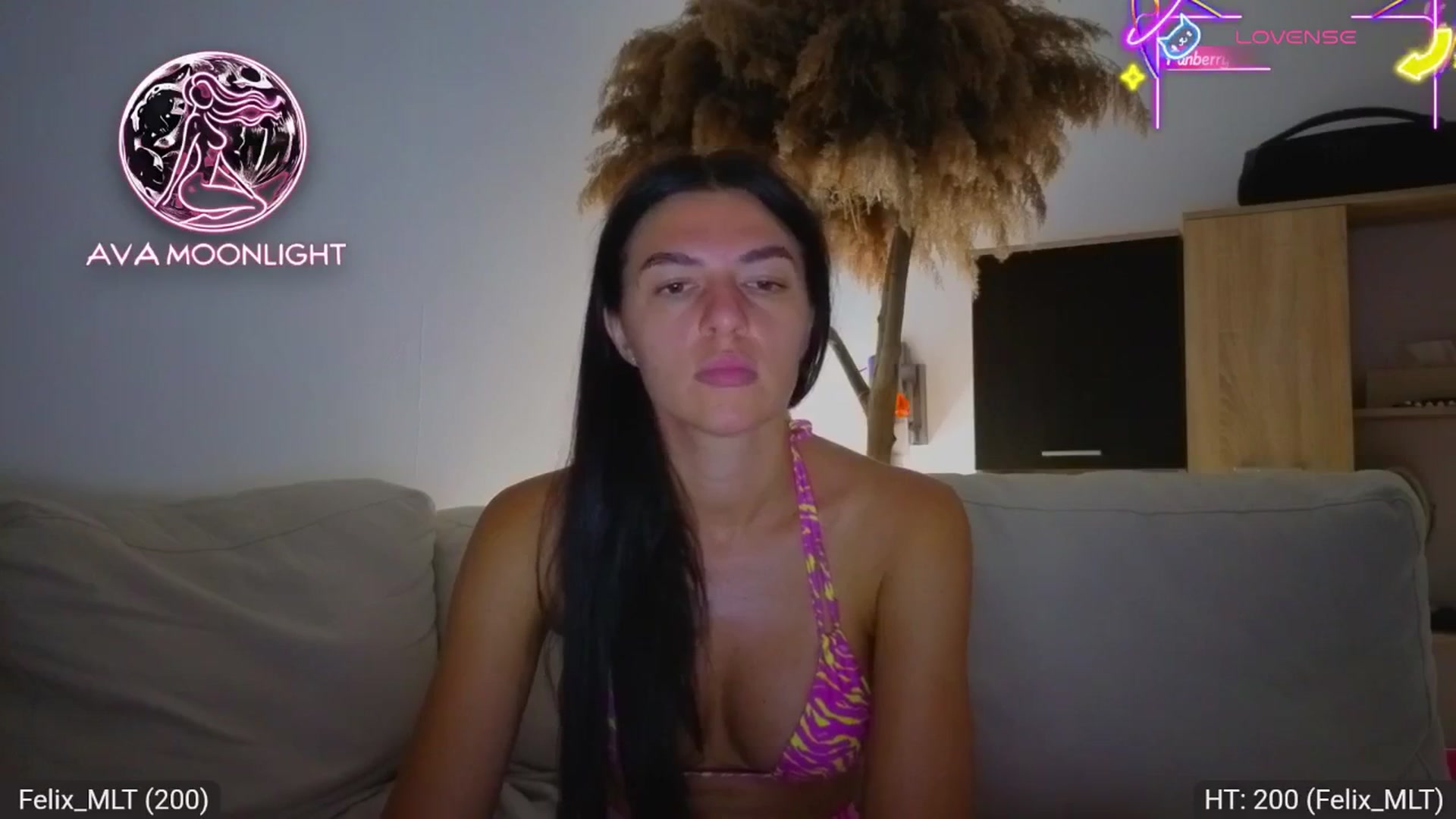 Gallery image thumbnail from AvaMoonlight's myfreecams stream on, 08/14/2025, 23:58 image 17 of 20