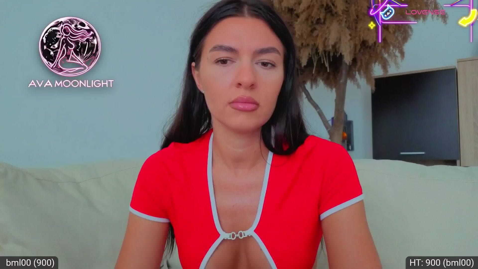 Gallery image thumbnail from AvaMoonlight's myfreecams stream on, 08/15/2025, 14:51 image 18 of 20
