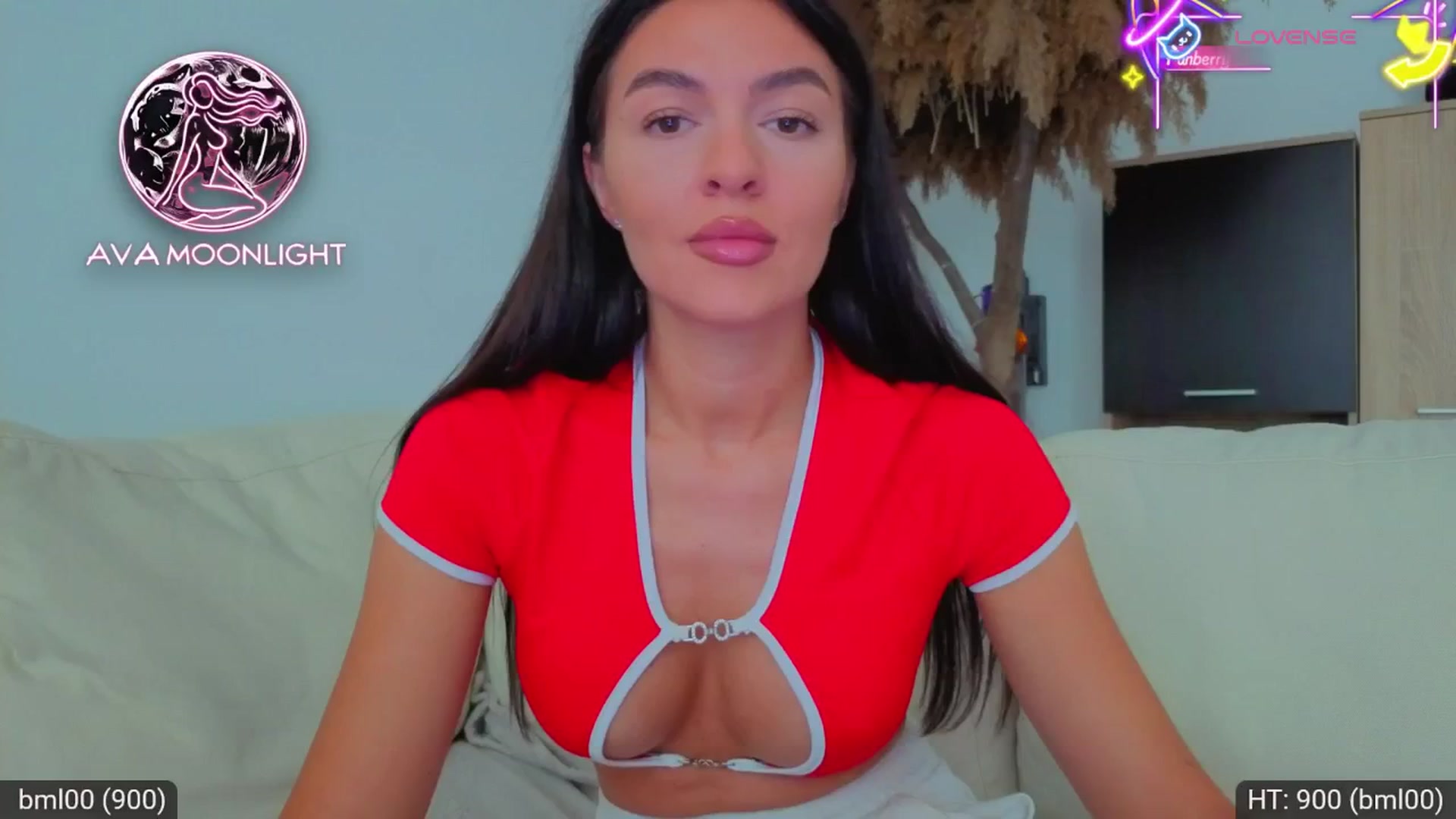 Gallery image thumbnail from AvaMoonlight's myfreecams stream on, 08/15/2025, 14:51 image 11 of 20