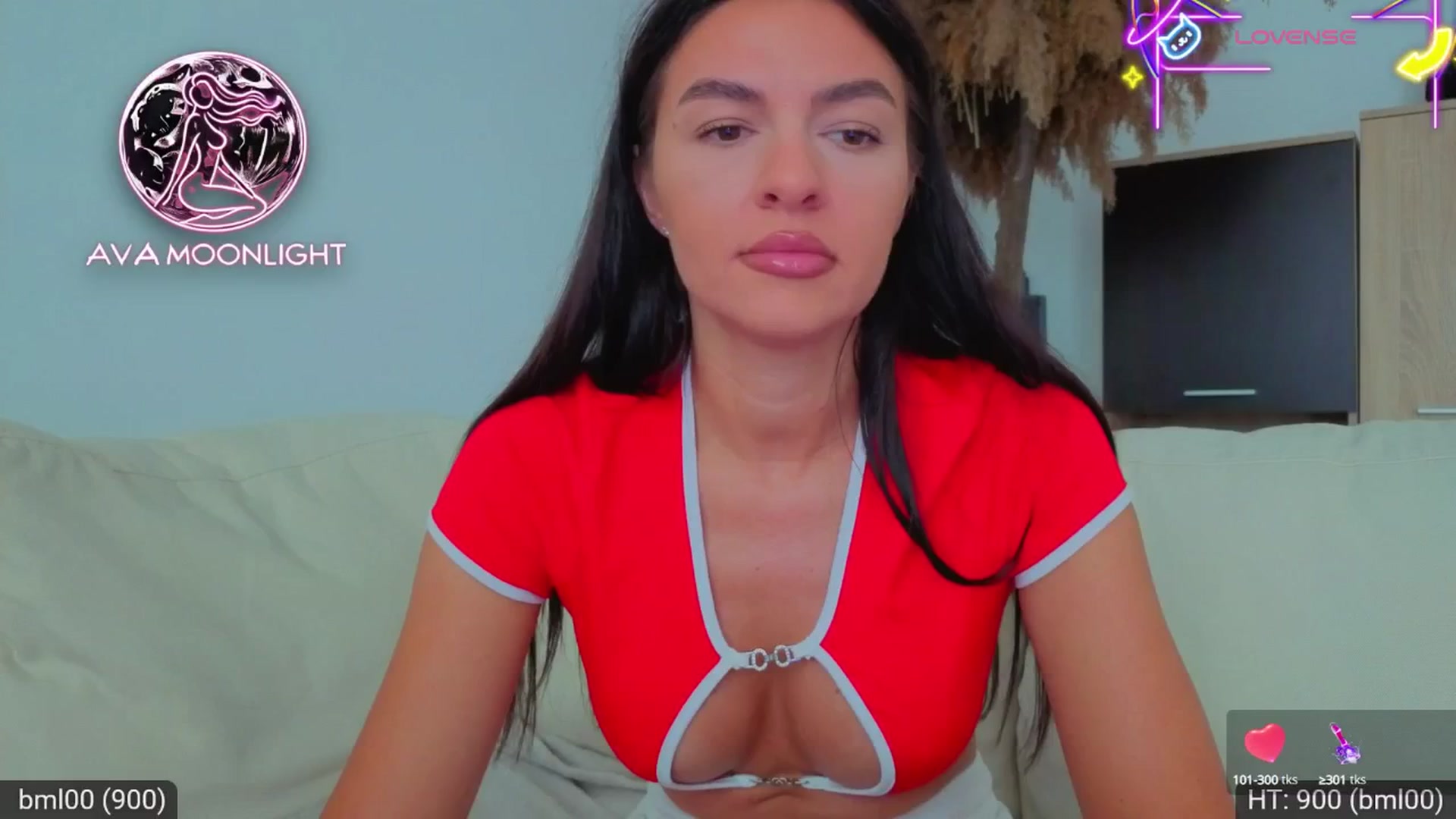 Gallery image thumbnail from AvaMoonlight's myfreecams stream on, 08/15/2025, 14:51 image 12 of 20