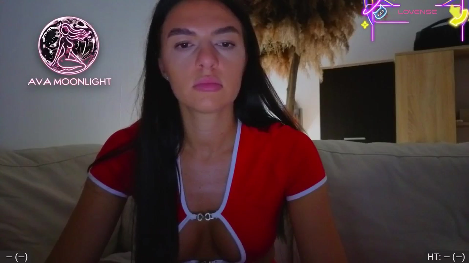 Gallery image thumbnail from AvaMoonlight's myfreecams stream on, 08/15/2025, 23:52 image 5 of 20