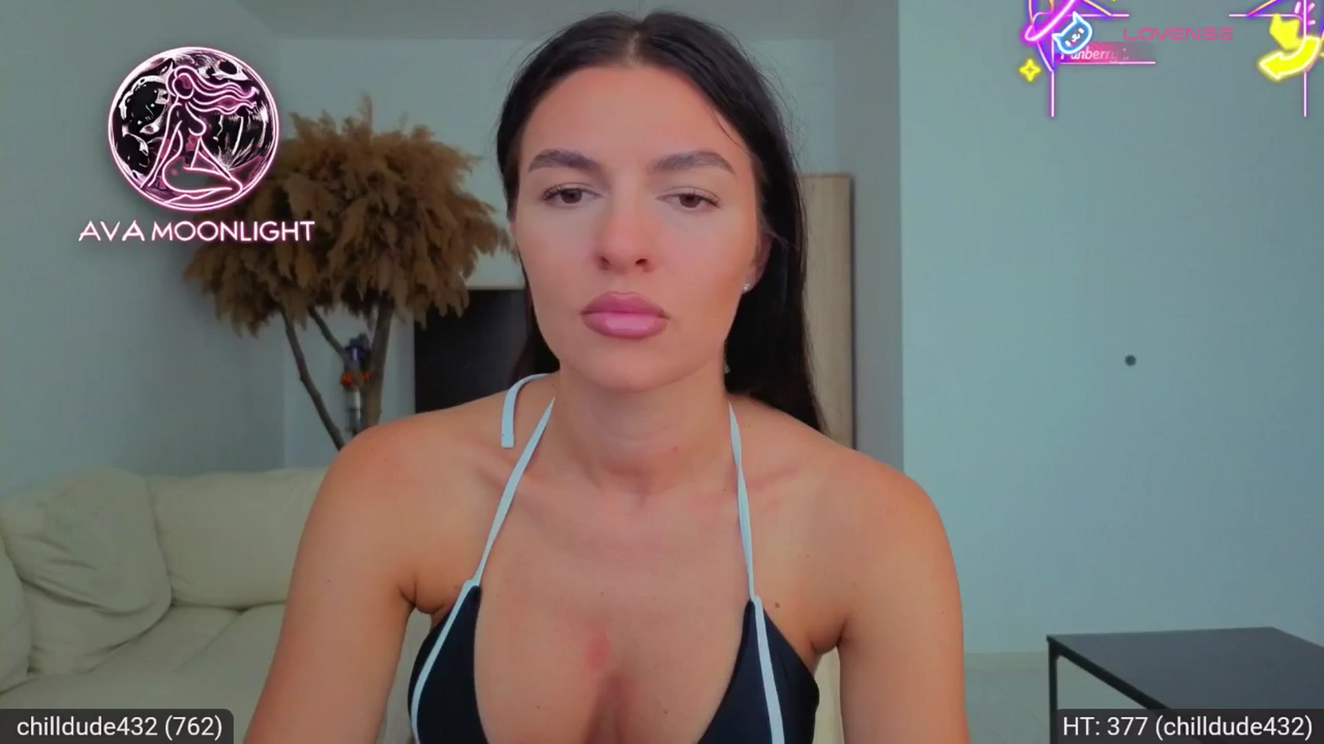 Gallery image thumbnail from AvaMoonlight's myfreecams stream on, 08/16/2025, 16:07 image 16 of 20