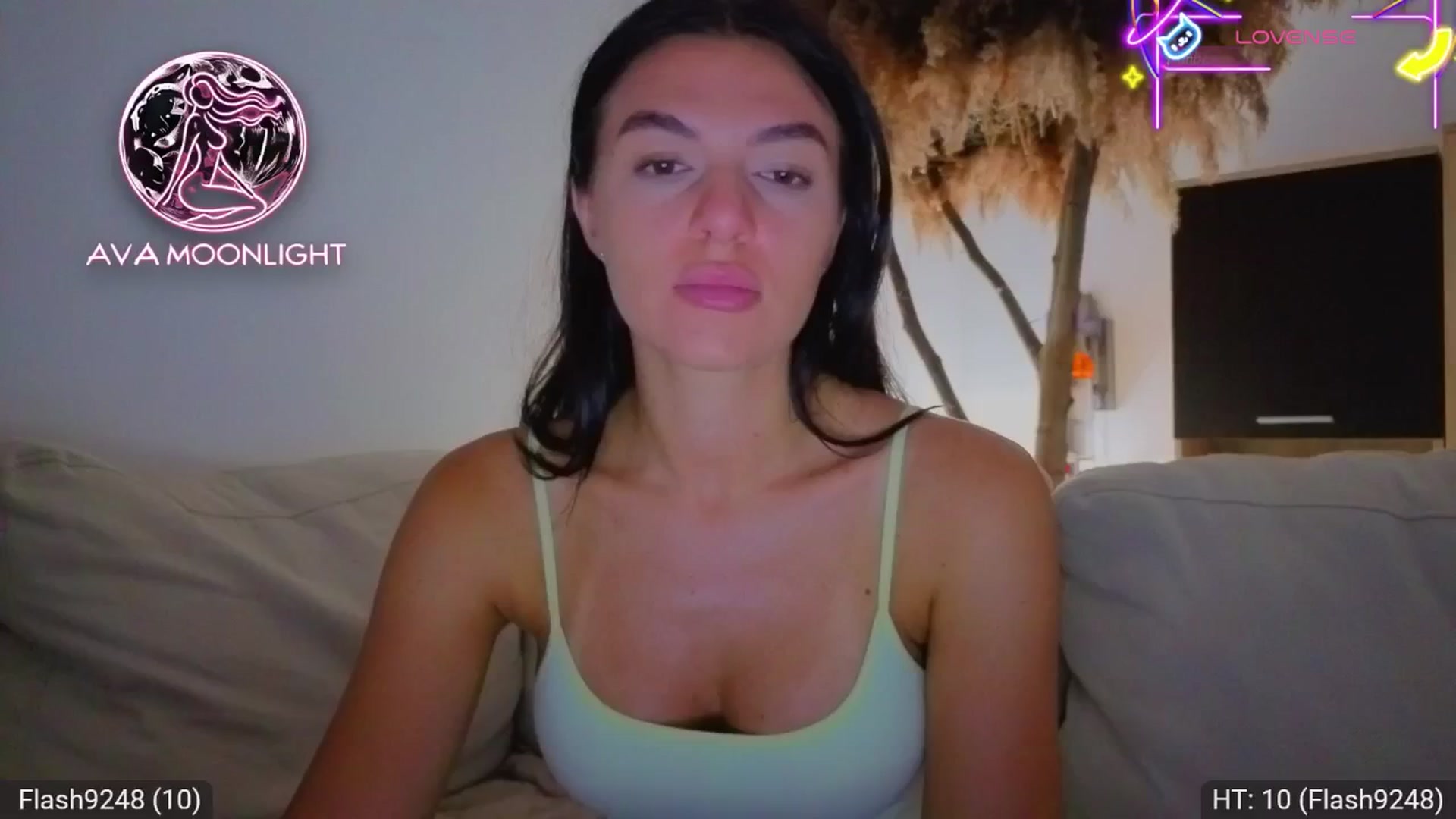 Gallery image thumbnail from AvaMoonlight's myfreecams stream on, 08/17/2025, 24:06 image 11 of 20