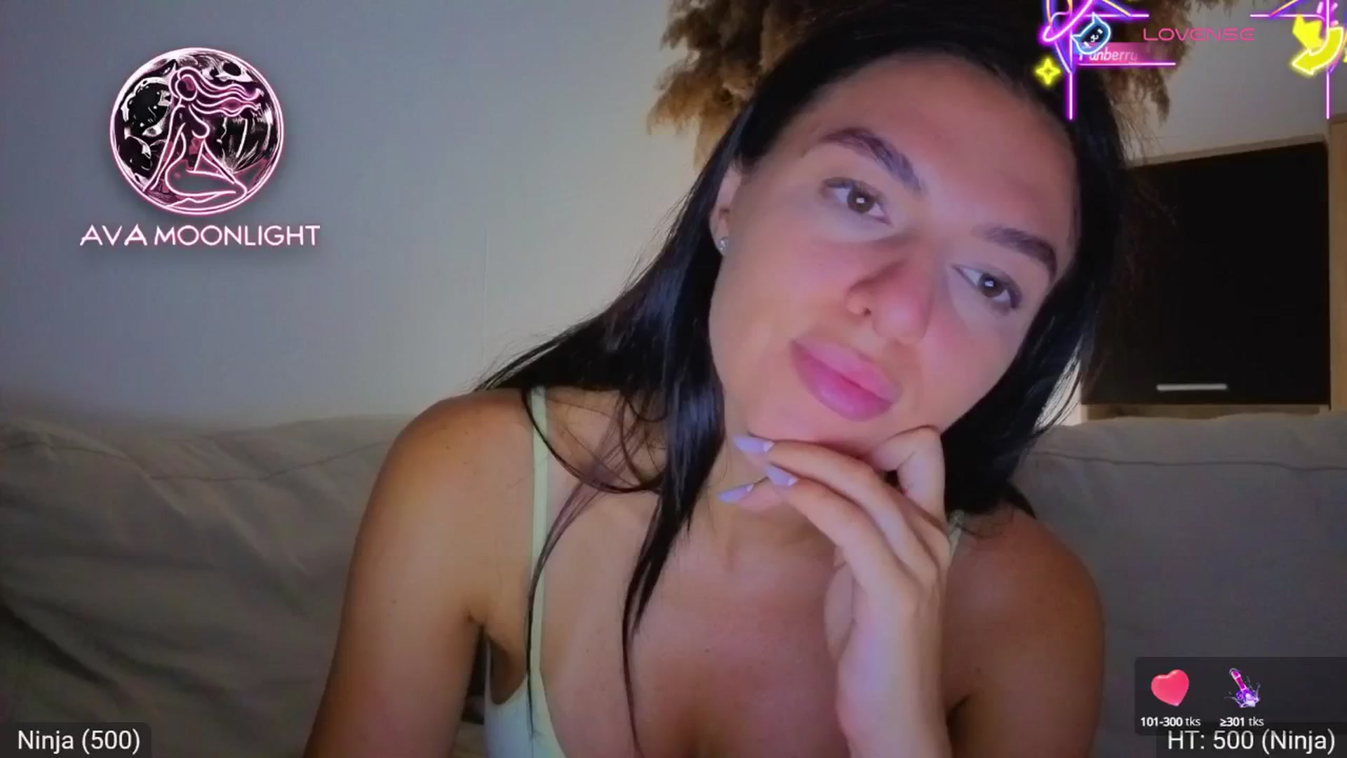 Gallery image thumbnail from AvaMoonlight's myfreecams stream on, 08/17/2025, 24:06 image 18 of 20