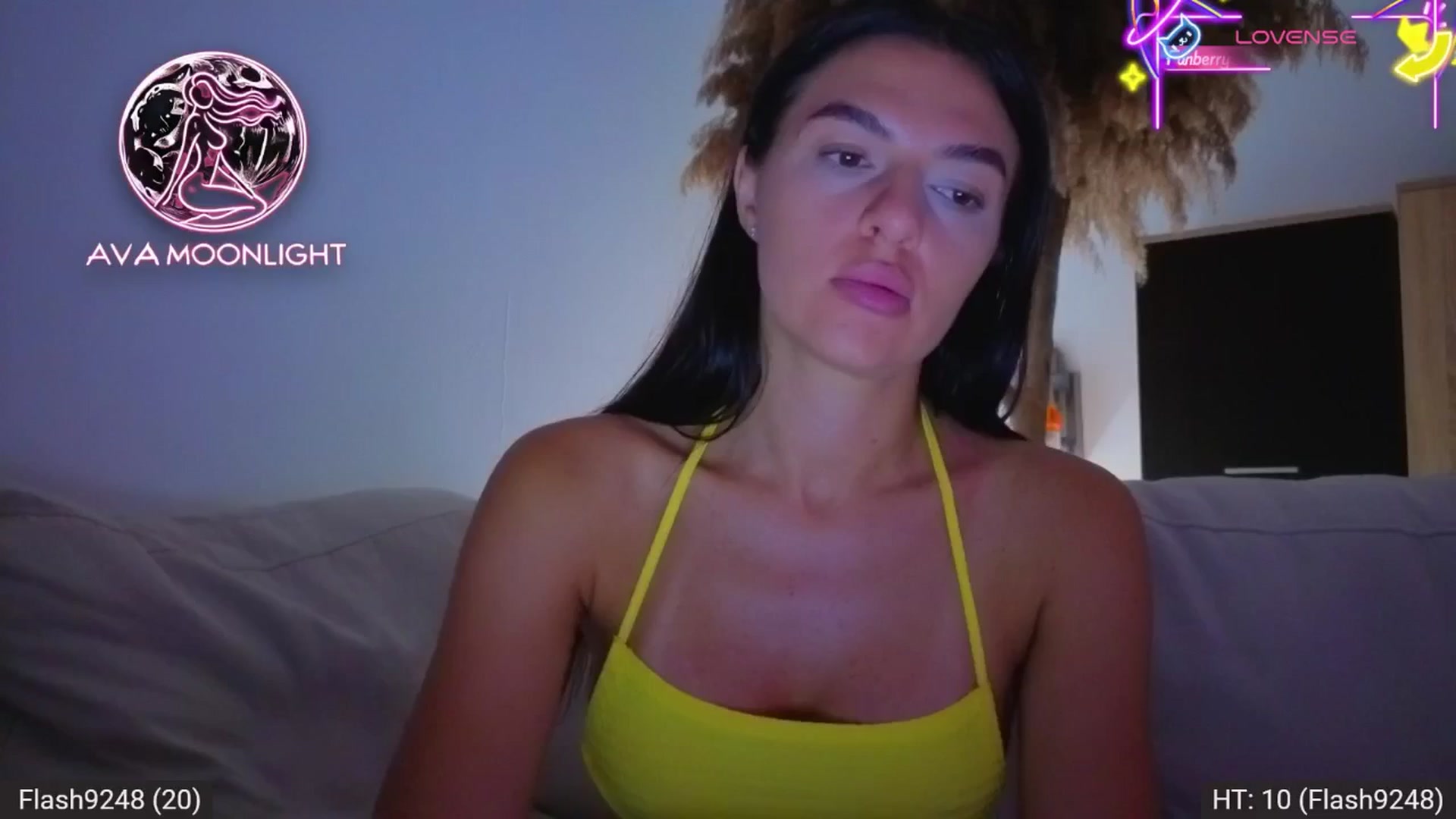 Gallery image thumbnail from AvaMoonlight's myfreecams stream on, 08/17/2025, 22:47 image 14 of 20