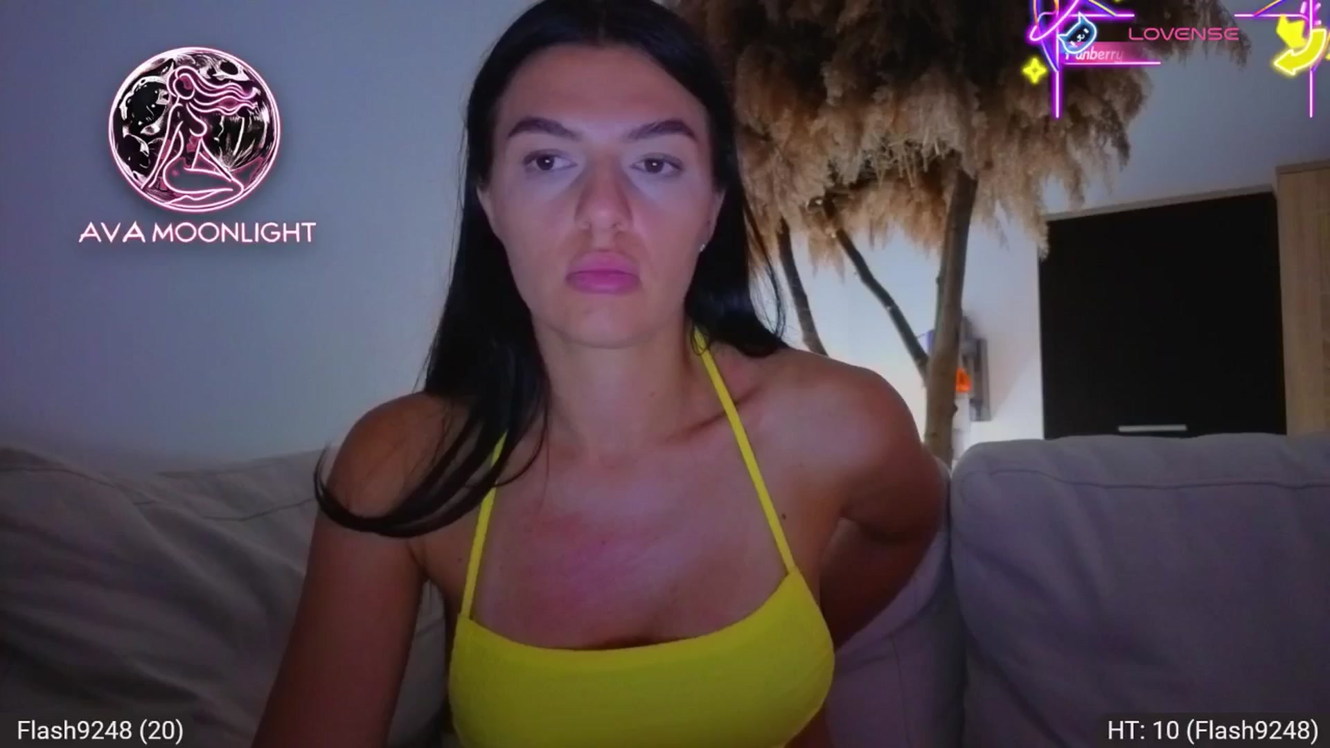 Gallery image thumbnail from AvaMoonlight's myfreecams stream on, 08/17/2025, 22:47 image 16 of 20