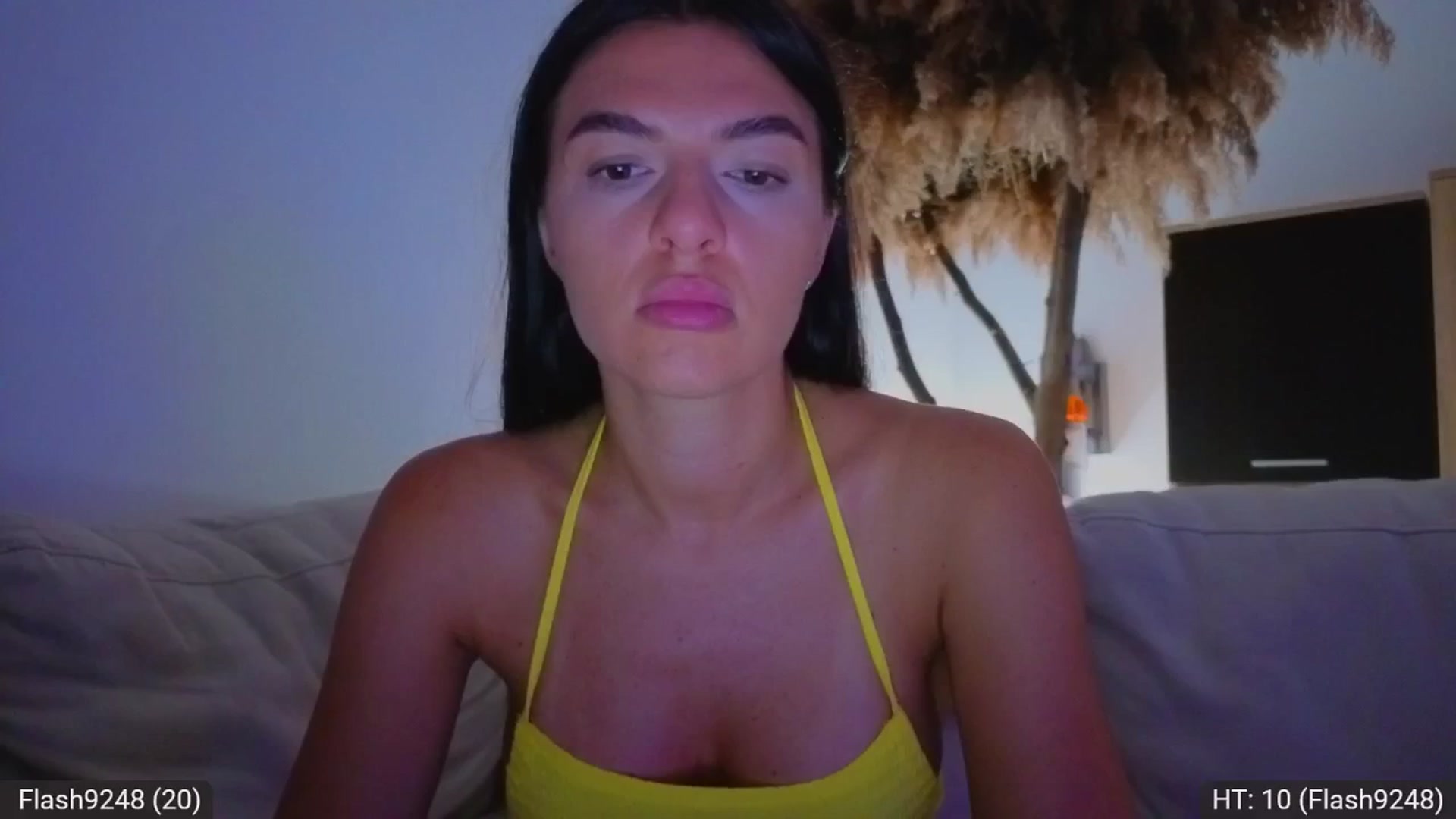 Gallery image thumbnail from AvaMoonlight's myfreecams stream on, 08/18/2025, 24:19 image 7 of 20