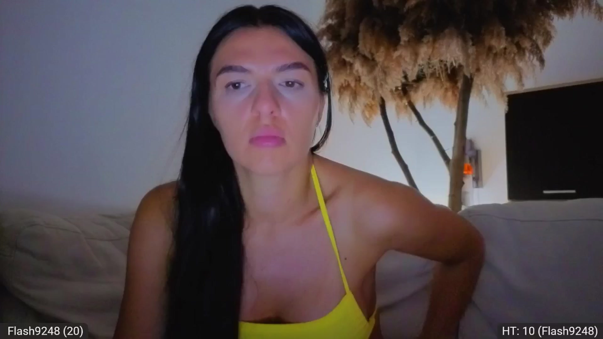 Gallery image thumbnail from AvaMoonlight's myfreecams stream on, 08/18/2025, 24:19 image 10 of 20