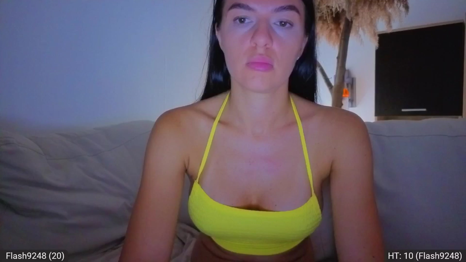 Gallery image thumbnail from AvaMoonlight's myfreecams stream on, 08/18/2025, 24:19 image 3 of 20