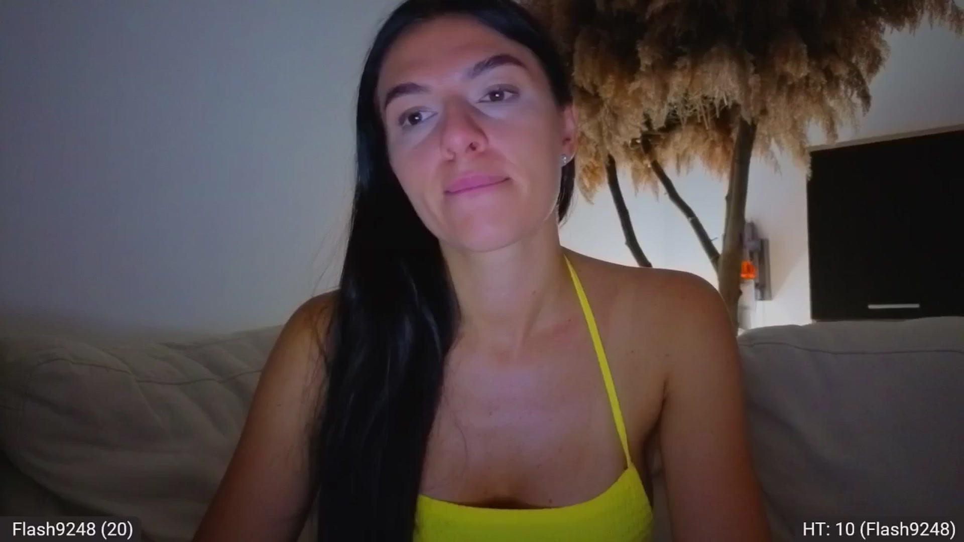 Gallery image thumbnail from AvaMoonlight's myfreecams stream on, 08/18/2025, 24:19 image 9 of 20