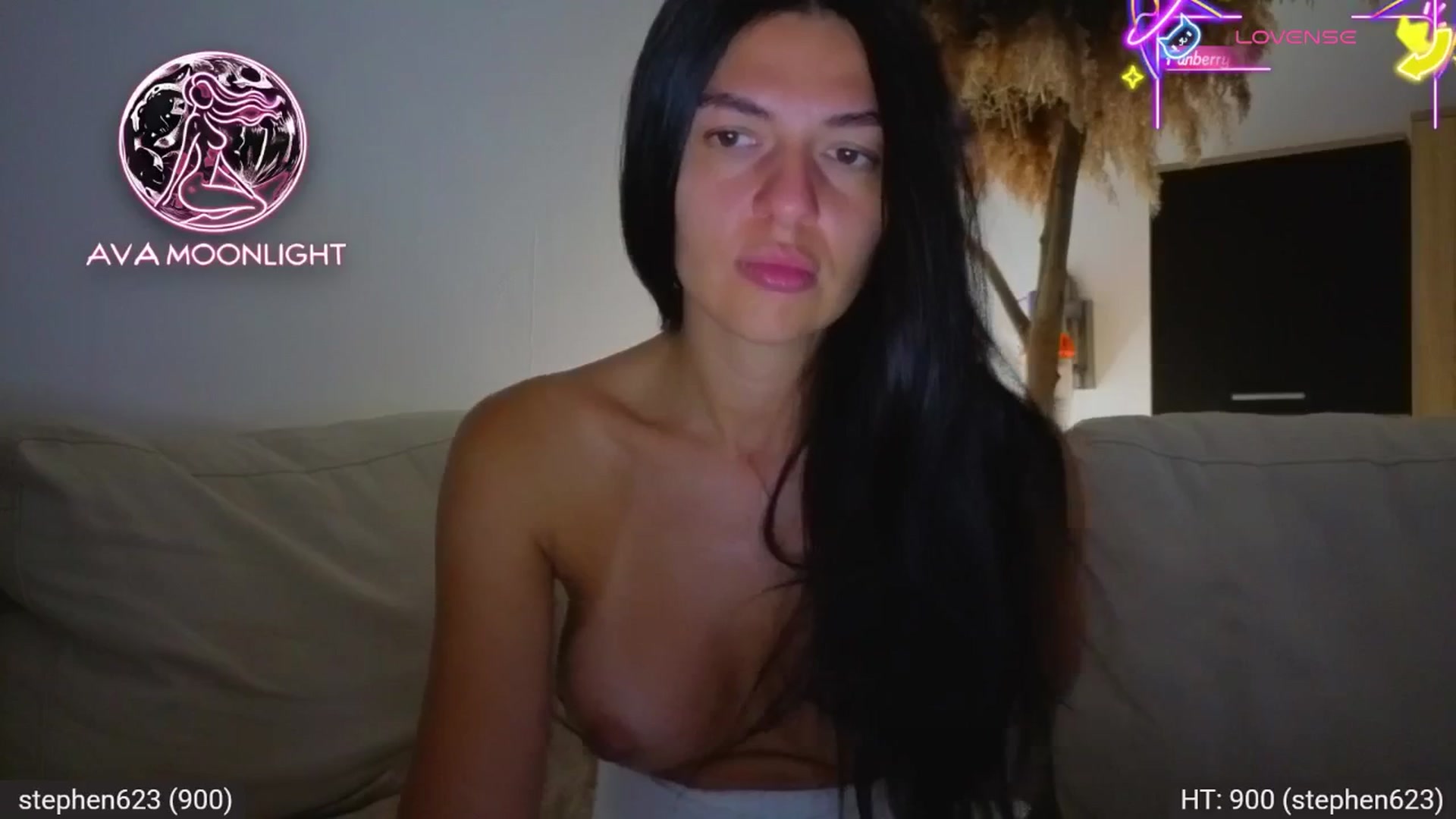 Gallery image thumbnail from AvaMoonlight's myfreecams stream on, 08/19/2025, 24:39 image 10 of 20