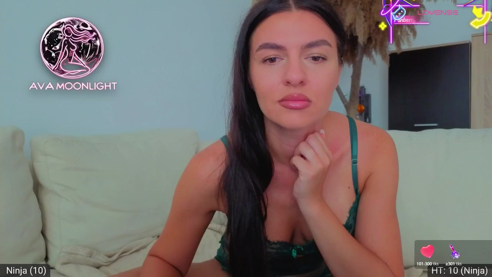 Gallery image thumbnail from AvaMoonlight's myfreecams stream on, 08/19/2025, 16:09 image 9 of 20