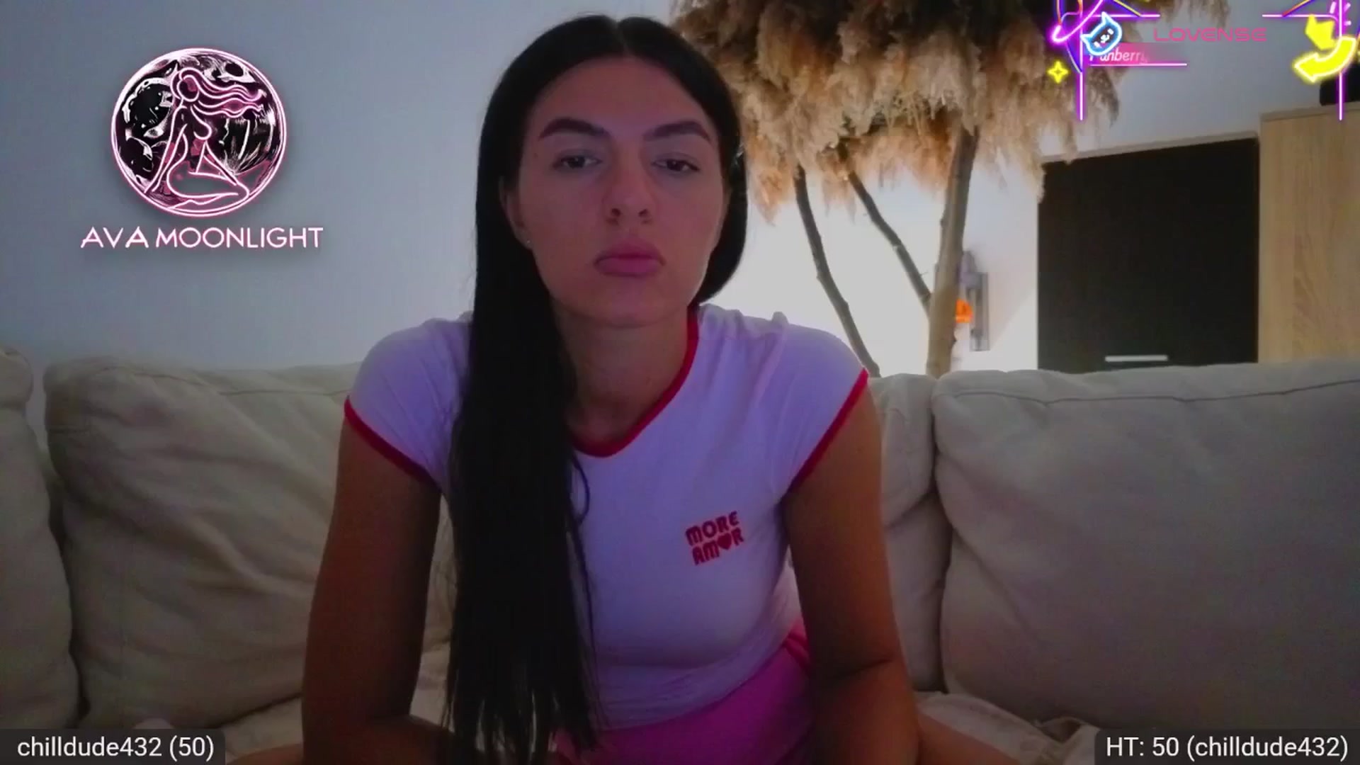 Gallery image thumbnail from AvaMoonlight's myfreecams stream on, 08/20/2025, 24:40 image 9 of 20