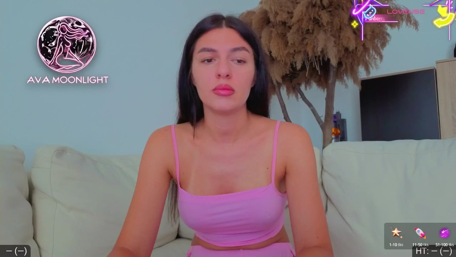 Gallery image thumbnail from AvaMoonlight's myfreecams stream on, 08/26/2025, 16:05 image 9 of 20