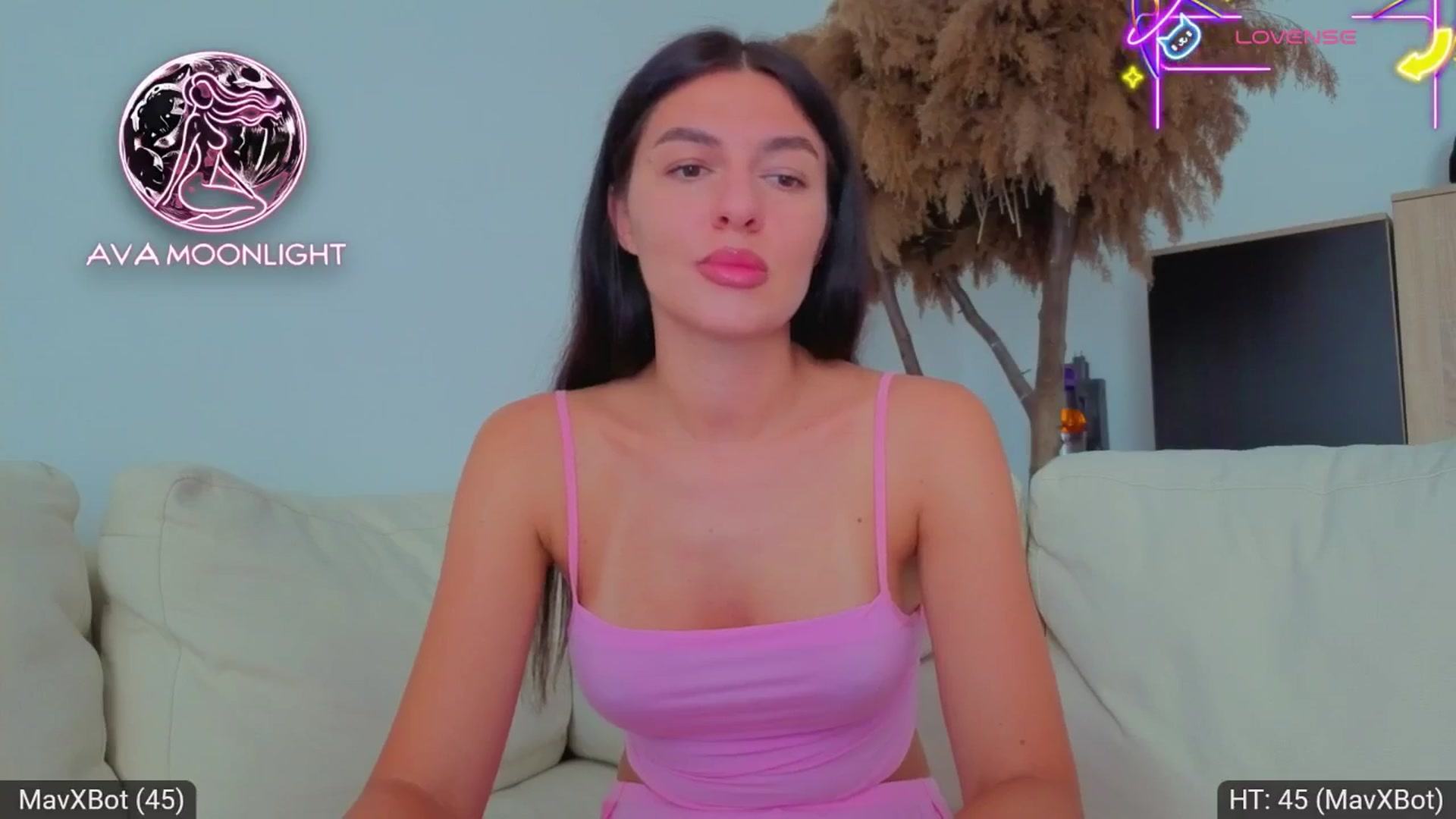 Gallery image thumbnail from AvaMoonlight's myfreecams stream on, 08/26/2025, 16:05 image 11 of 20