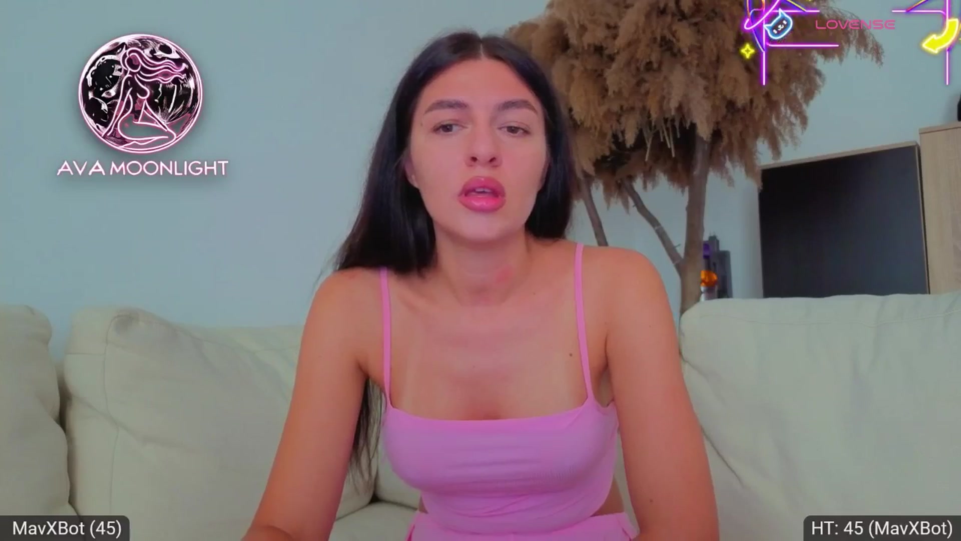 Gallery image thumbnail from AvaMoonlight's myfreecams stream on, 08/26/2025, 16:05 image 19 of 20