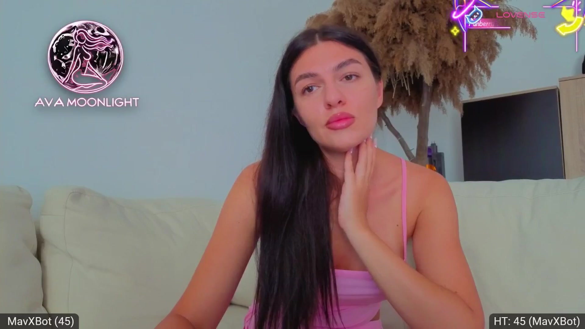 Gallery image thumbnail from AvaMoonlight's myfreecams stream on, 08/26/2025, 16:05 image 17 of 20