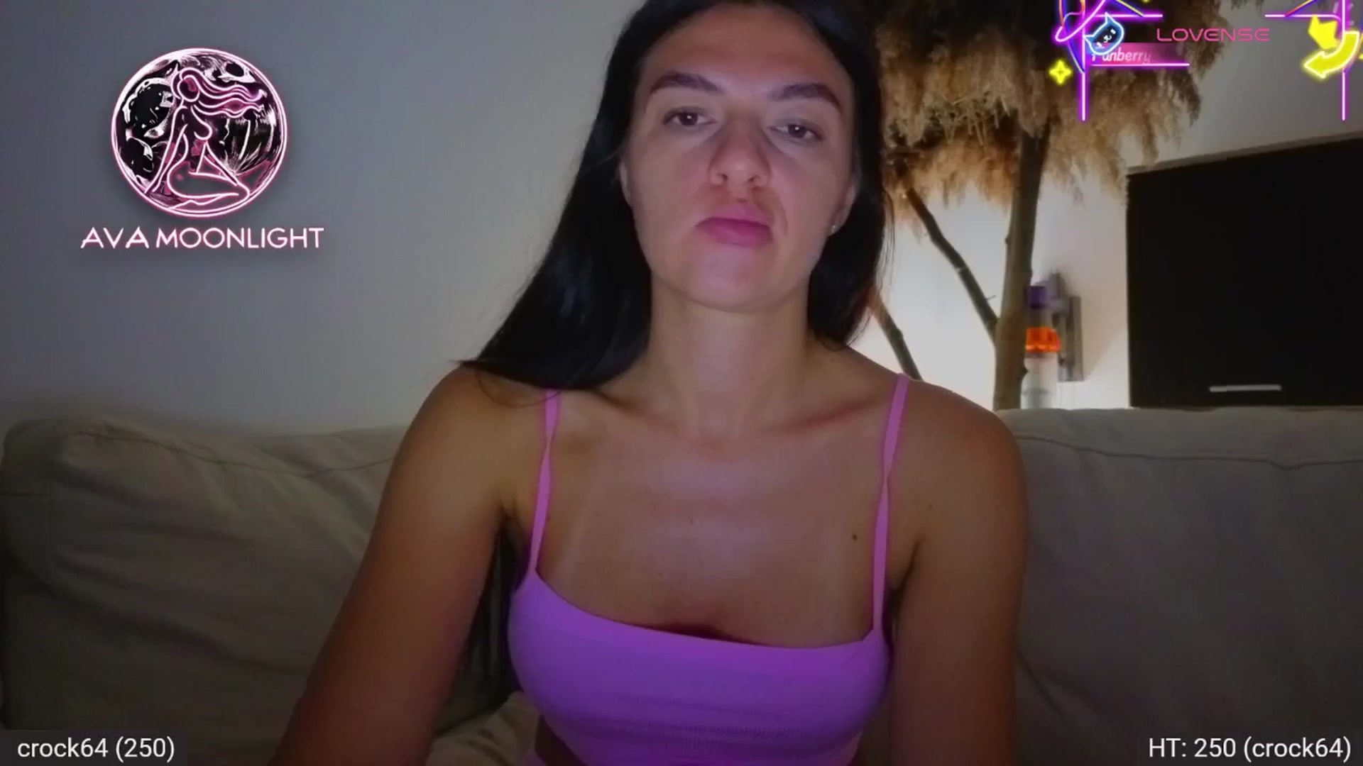 Gallery image thumbnail from AvaMoonlight's myfreecams stream on, 08/26/2025, 23:42 image 7 of 20