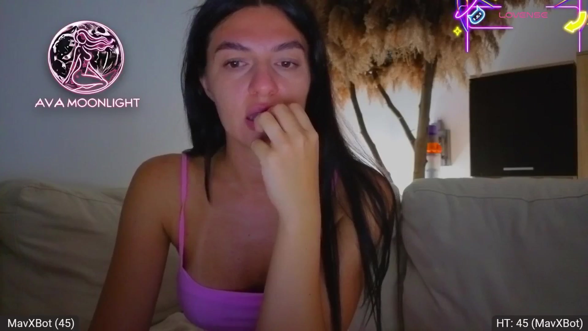 Gallery image thumbnail from AvaMoonlight's myfreecams stream on, 08/26/2025, 23:42 image 2 of 20