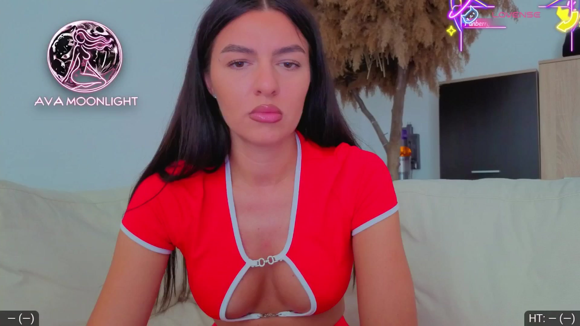 Gallery image thumbnail from AvaMoonlight's myfreecams stream on, 08/27/2025, 14:38 image 17 of 20