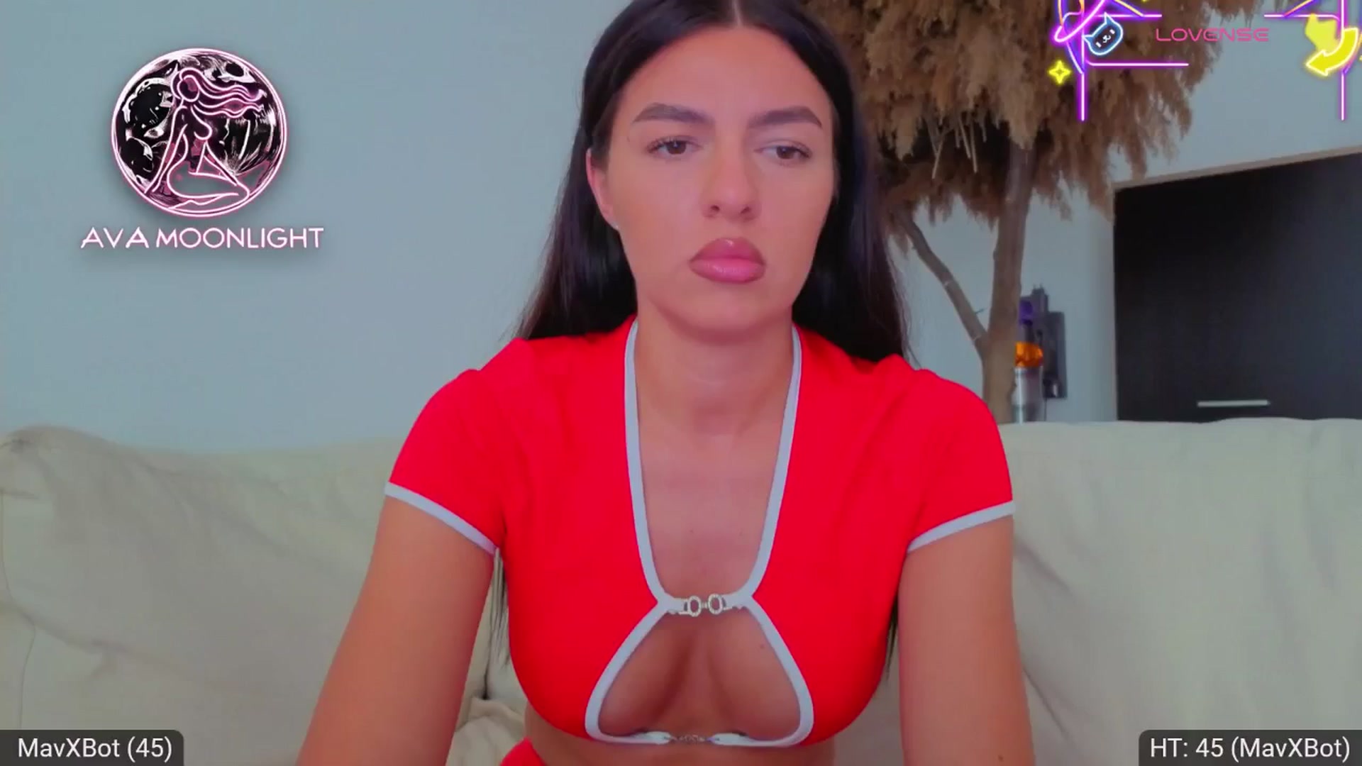 Gallery image thumbnail from AvaMoonlight's myfreecams stream on, 08/27/2025, 15:31 image 9 of 20