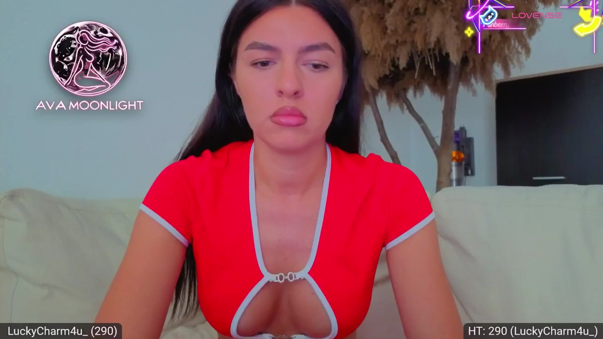 Gallery image thumbnail from AvaMoonlight's myfreecams stream on, 08/27/2025, 16:04 image 5 of 20