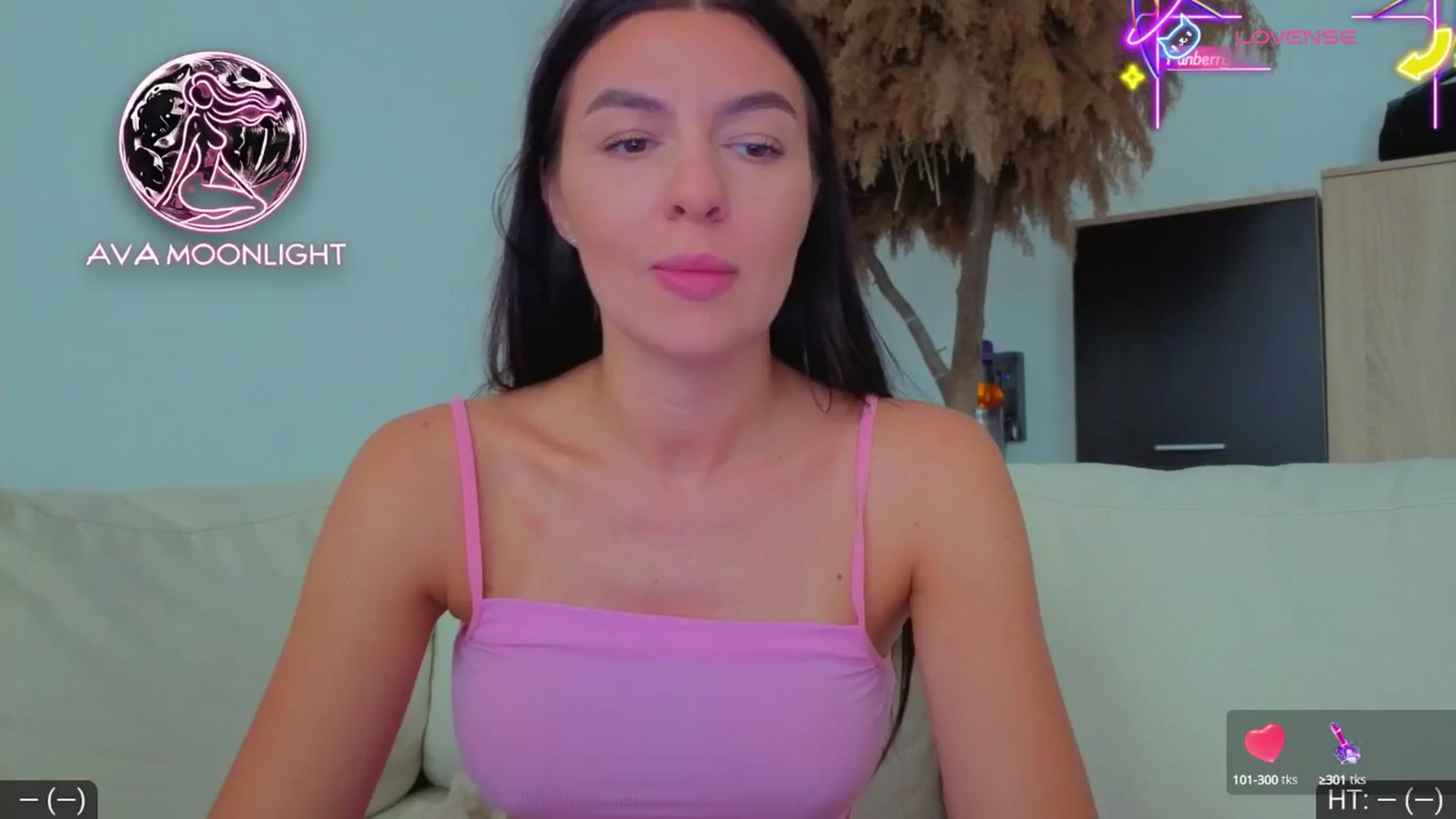 Gallery image thumbnail from AvaMoonlight's myfreecams stream on, 08/28/2025, 16:09 image 9 of 20