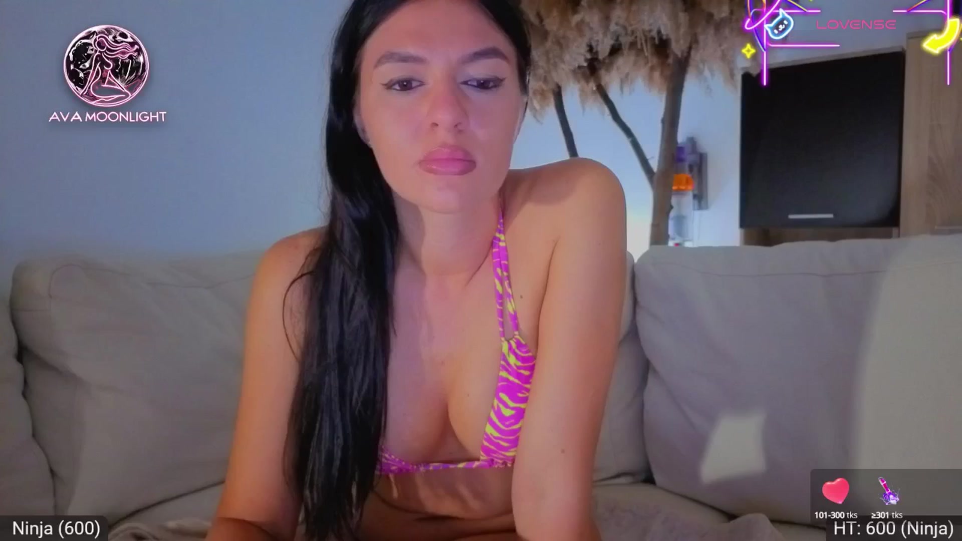 Gallery image thumbnail from AvaMoonlight's myfreecams stream on, 08/28/2025, 23:18 image 18 of 20