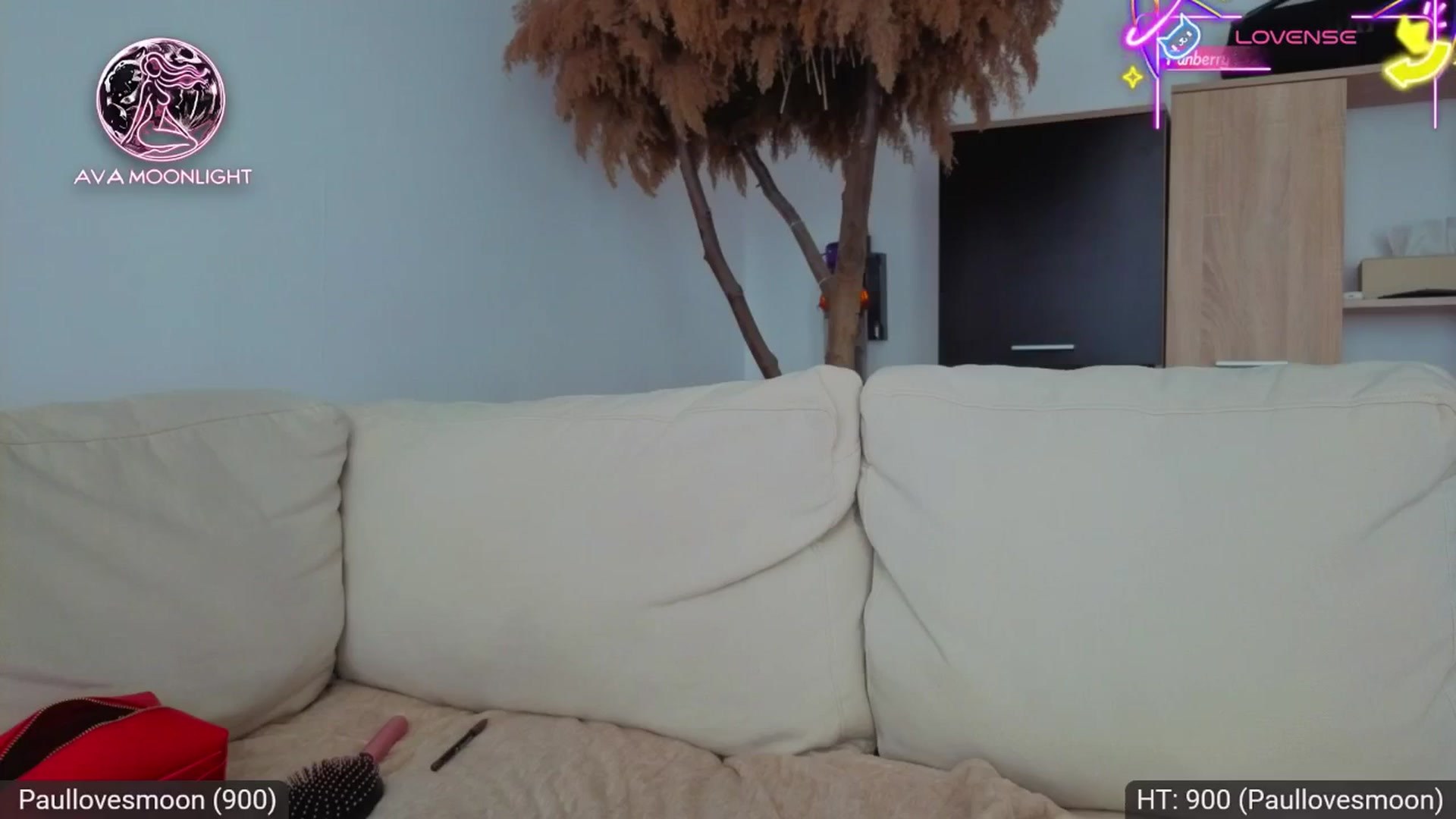 Gallery image thumbnail from AvaMoonlight's myfreecams stream on, 08/30/2025, 15:38 image 10 of 20