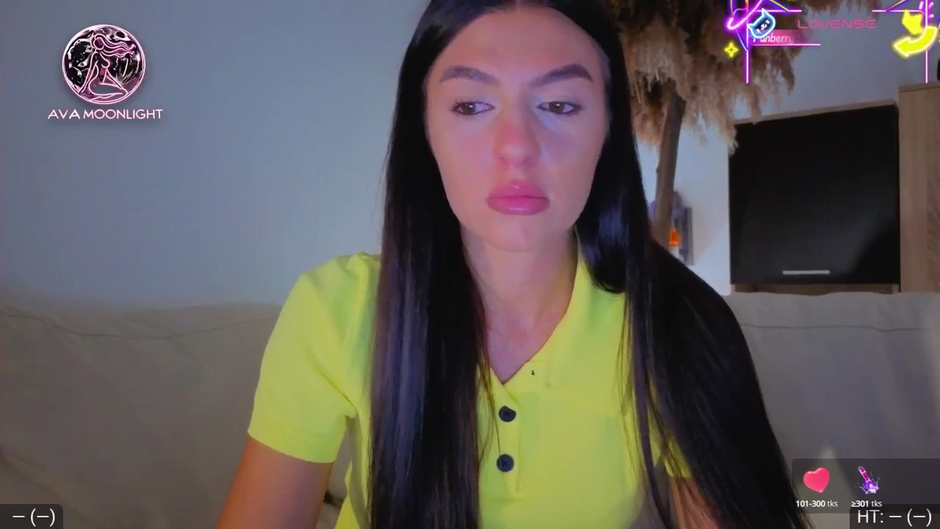 Gallery image thumbnail from AvaMoonlight's myfreecams stream on, 08/30/2025, 23:55 image 9 of 20