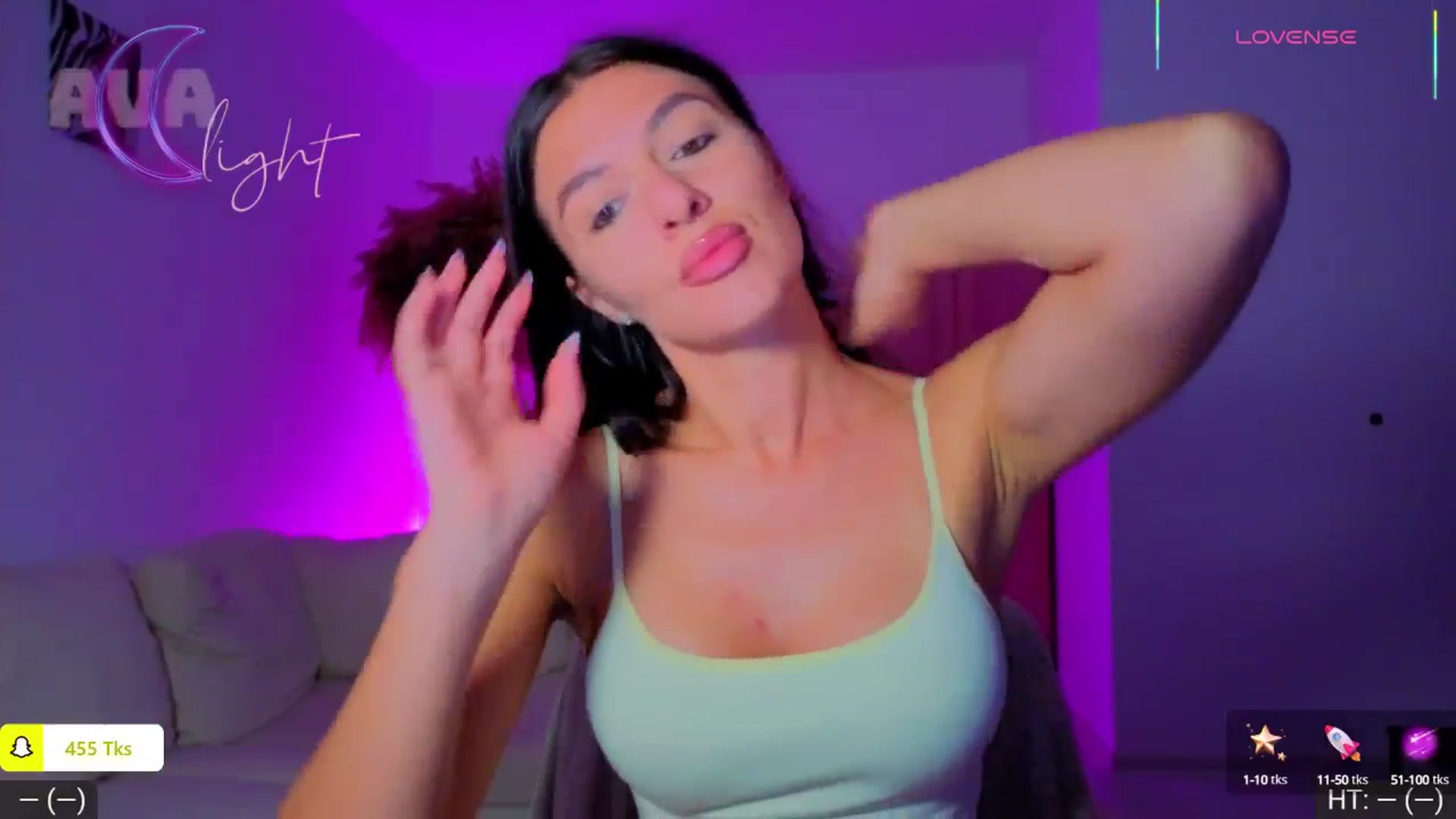 Gallery image thumbnail from AvaMoonlight's myfreecams stream on, 09/04/2025, 24:05 image 2 of 20