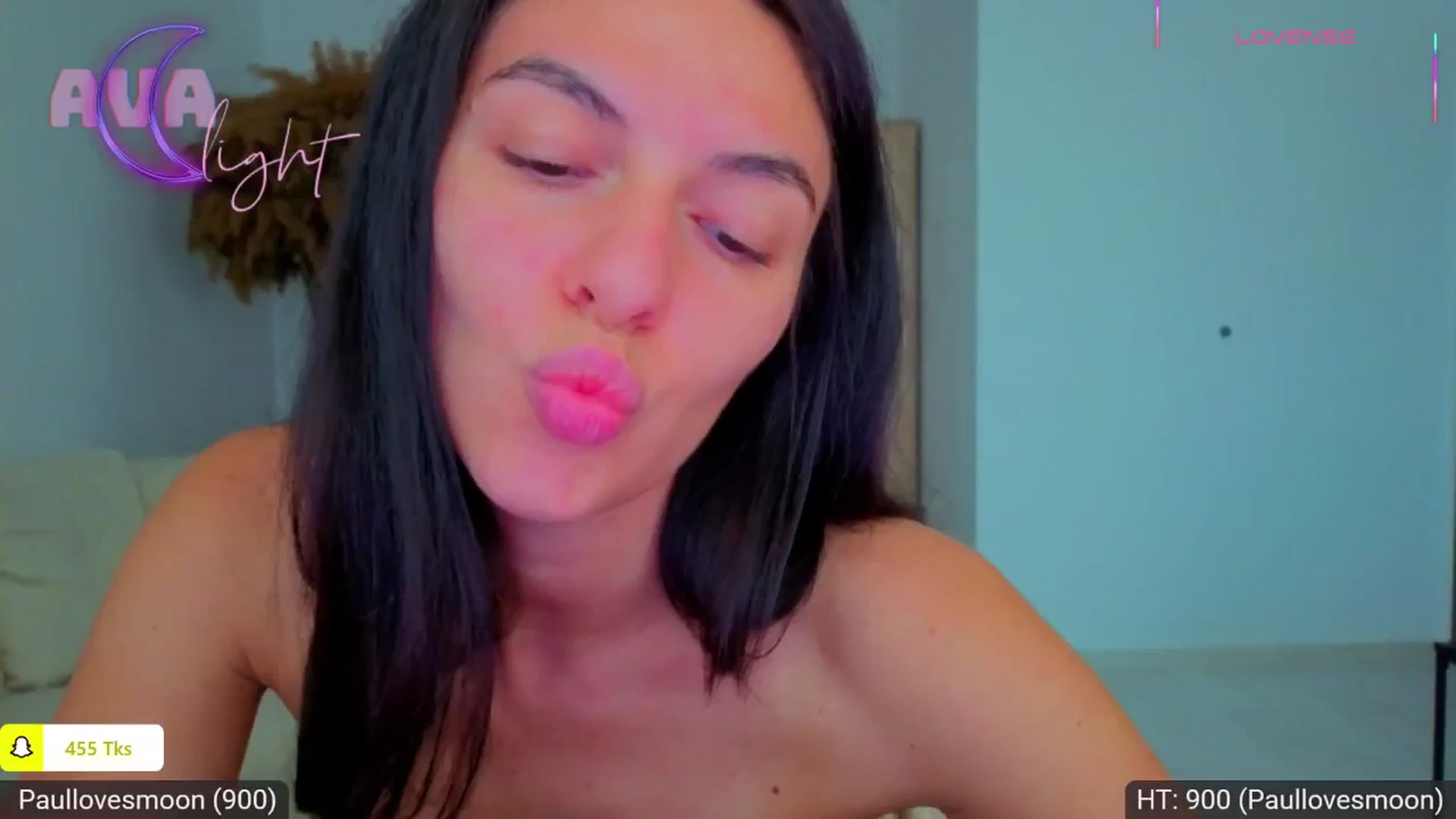 Gallery image thumbnail from AvaMoonlight's myfreecams stream on, 09/06/2025, 16:02 image 4 of 20