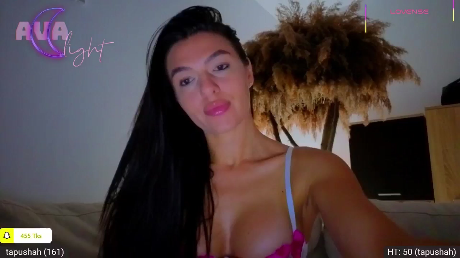 Gallery image thumbnail from AvaMoonlight's myfreecams stream on, 09/08/2025, 23:54 image 1 of 20