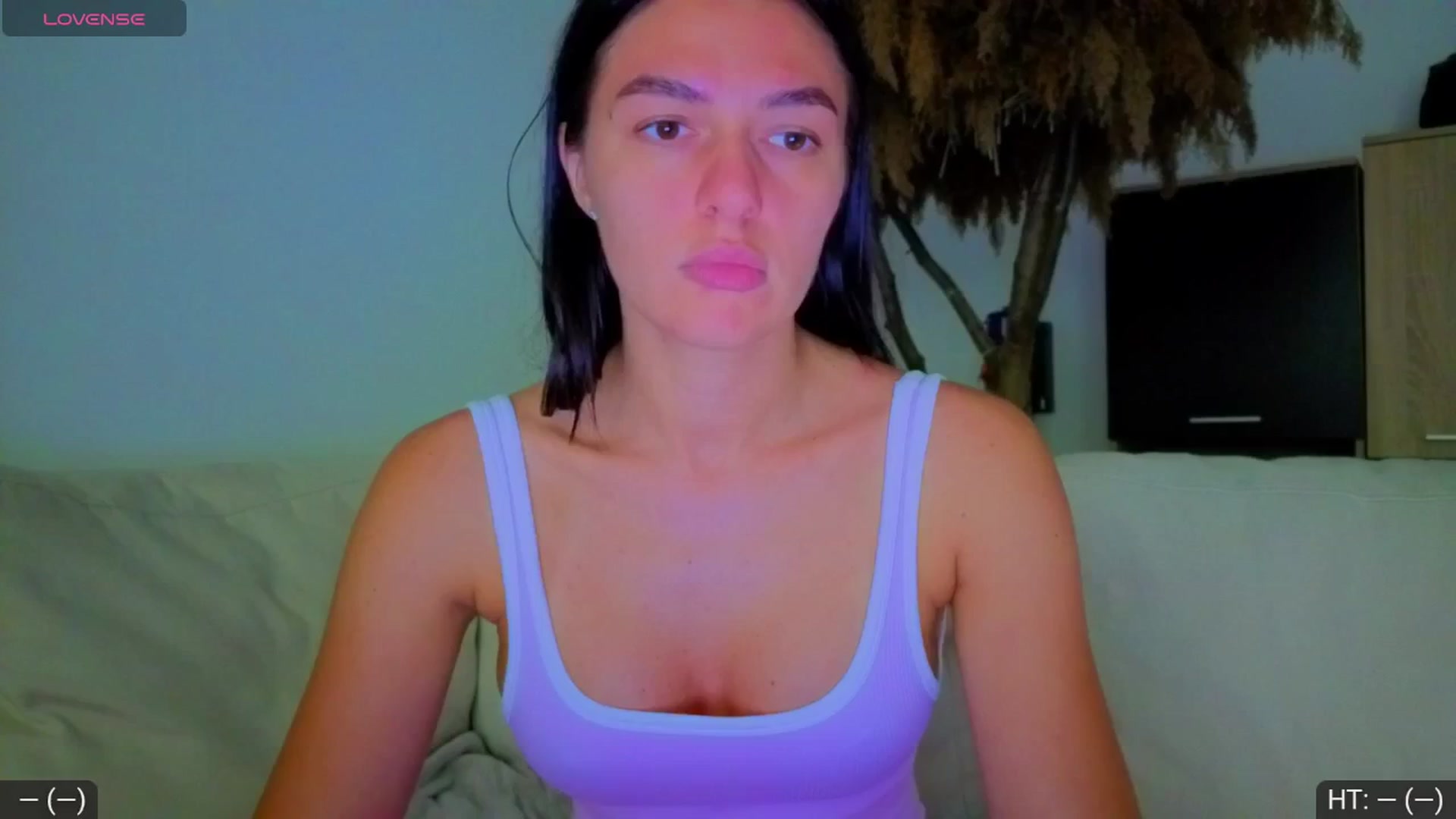 Gallery image thumbnail from AvaMoonlight's myfreecams stream on, 09/09/2025, 16:09 image 1 of 20