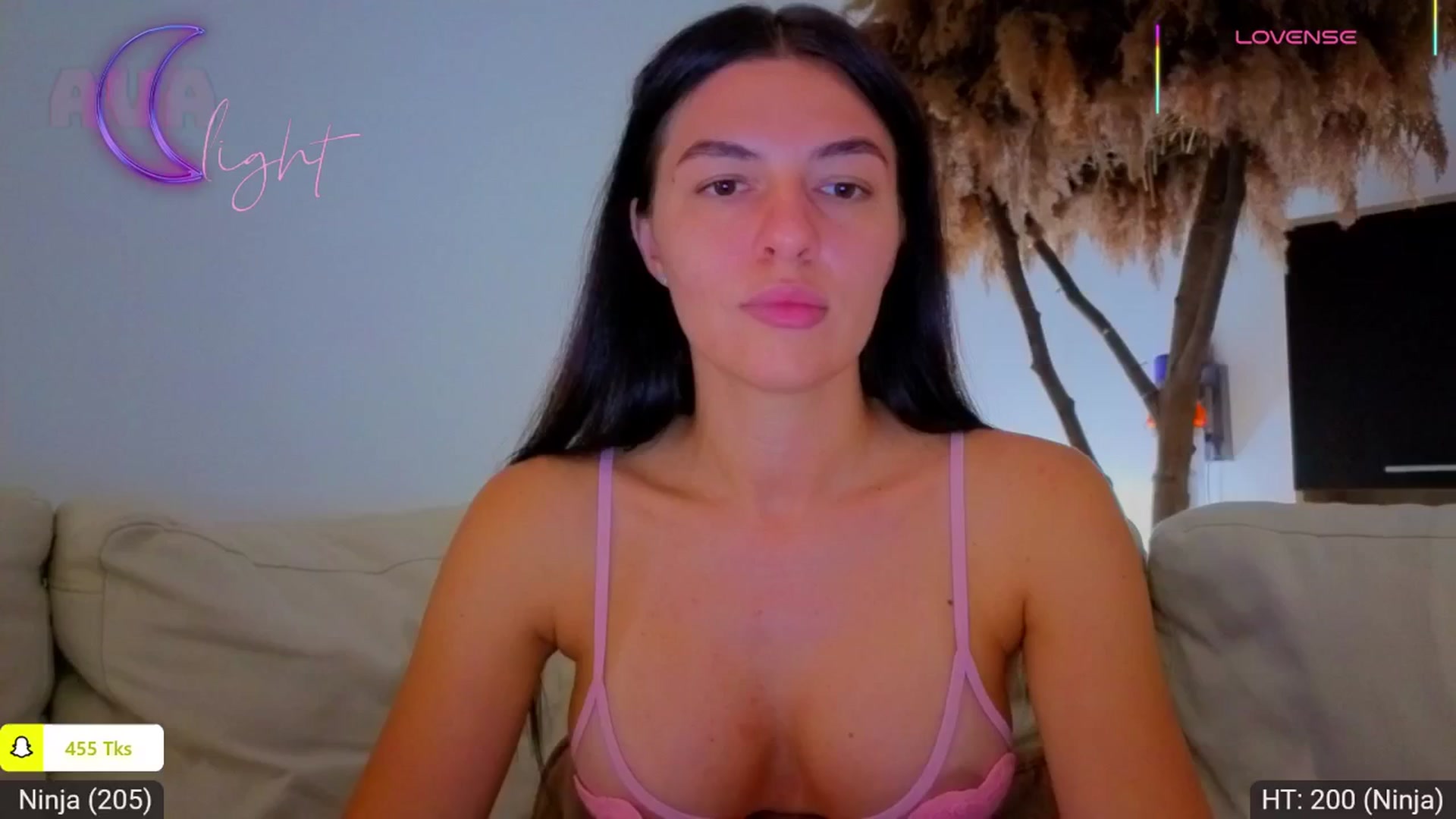 Gallery image thumbnail from AvaMoonlight's myfreecams stream on, 09/11/2025, 24:09 image 14 of 20