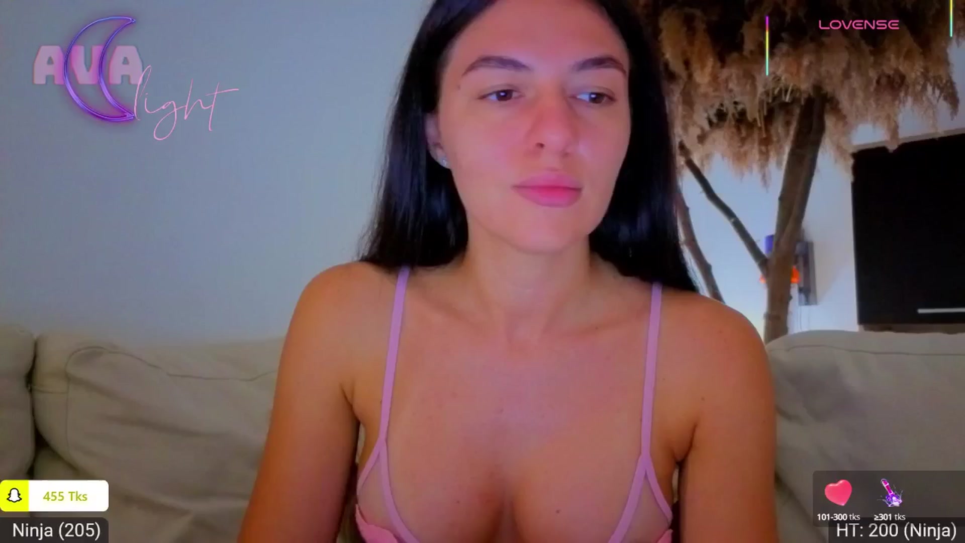 Gallery image thumbnail from AvaMoonlight's myfreecams stream on, 09/11/2025, 24:09 image 13 of 20