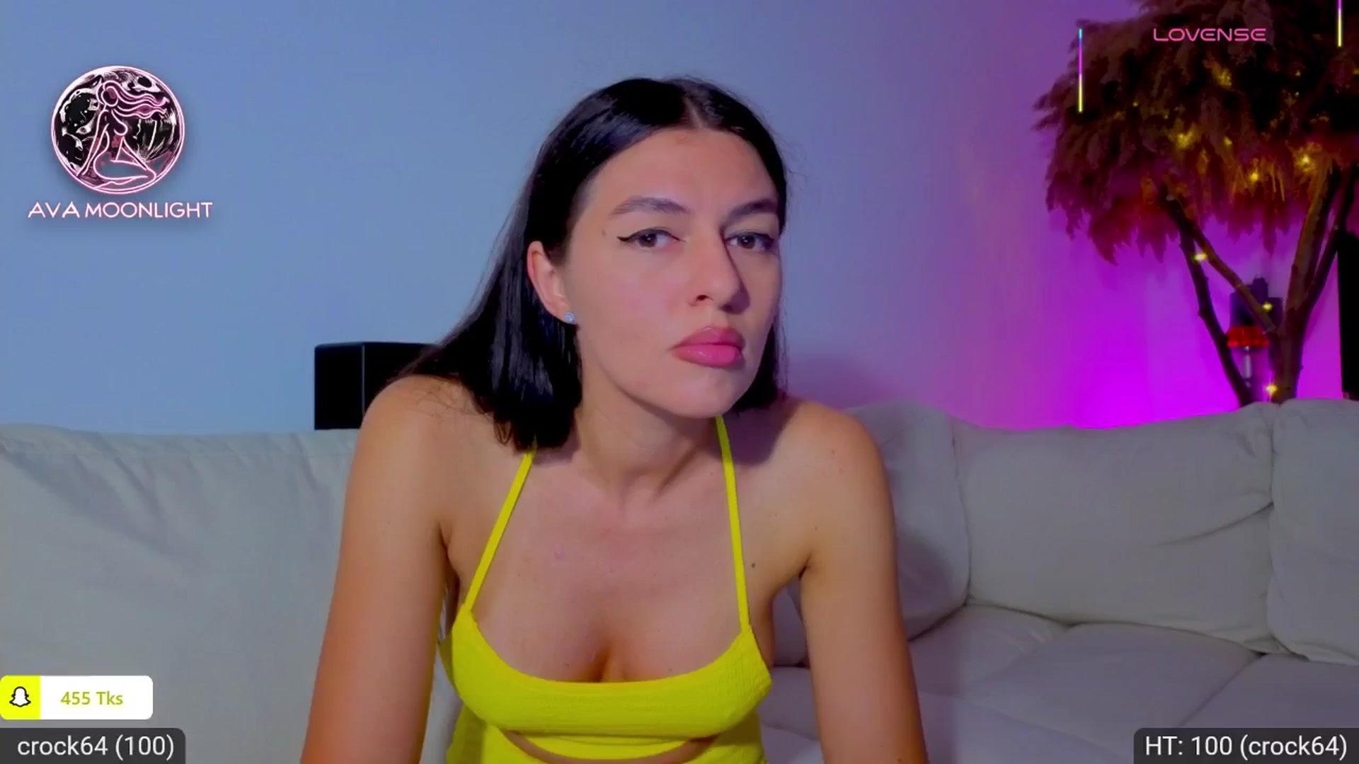 Gallery image thumbnail from AvaMoonlight's myfreecams stream on, 09/12/2025, 23:41 image 2 of 20