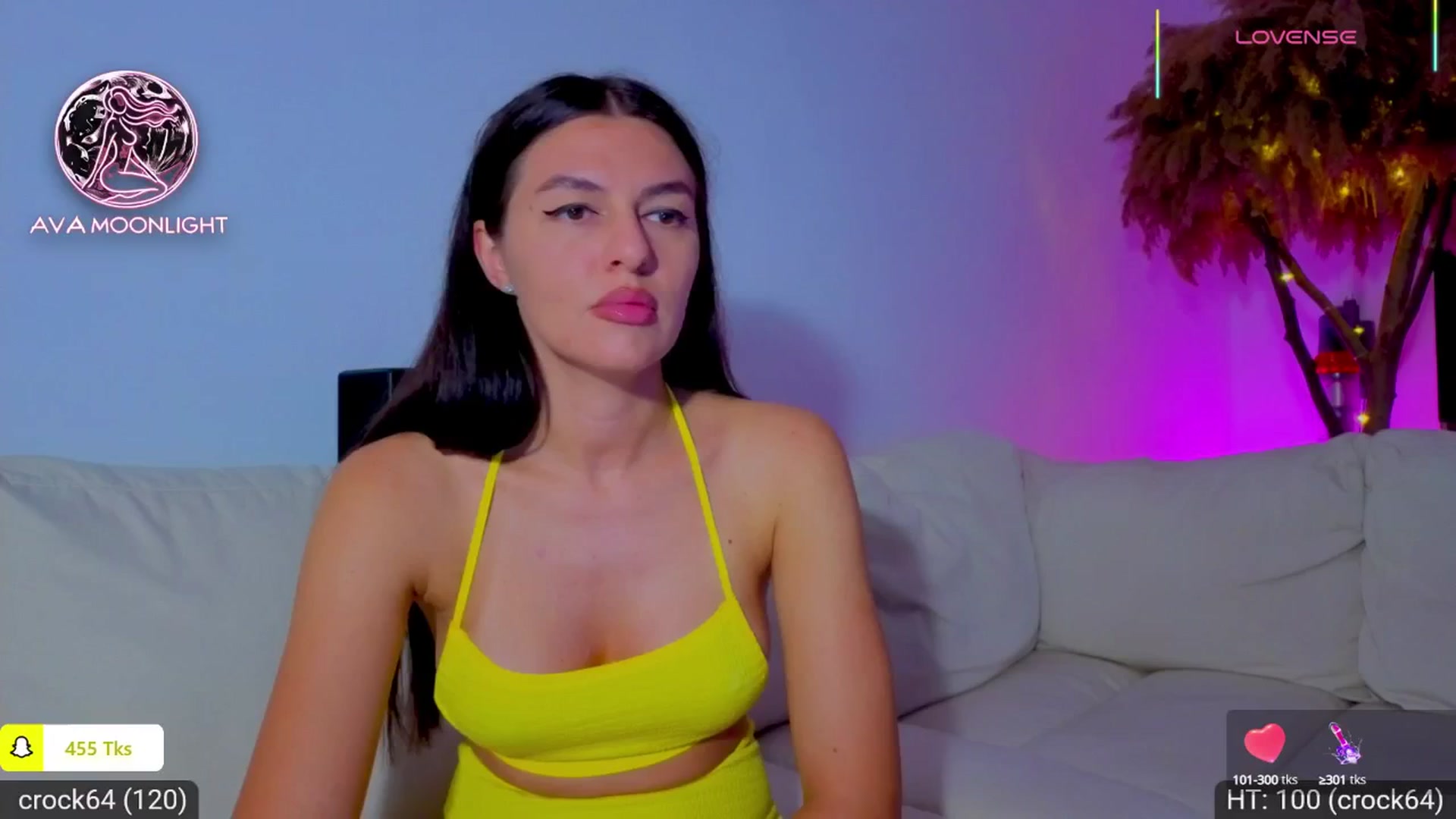 Gallery image thumbnail from AvaMoonlight's myfreecams stream on, 09/12/2025, 23:41 image 5 of 20