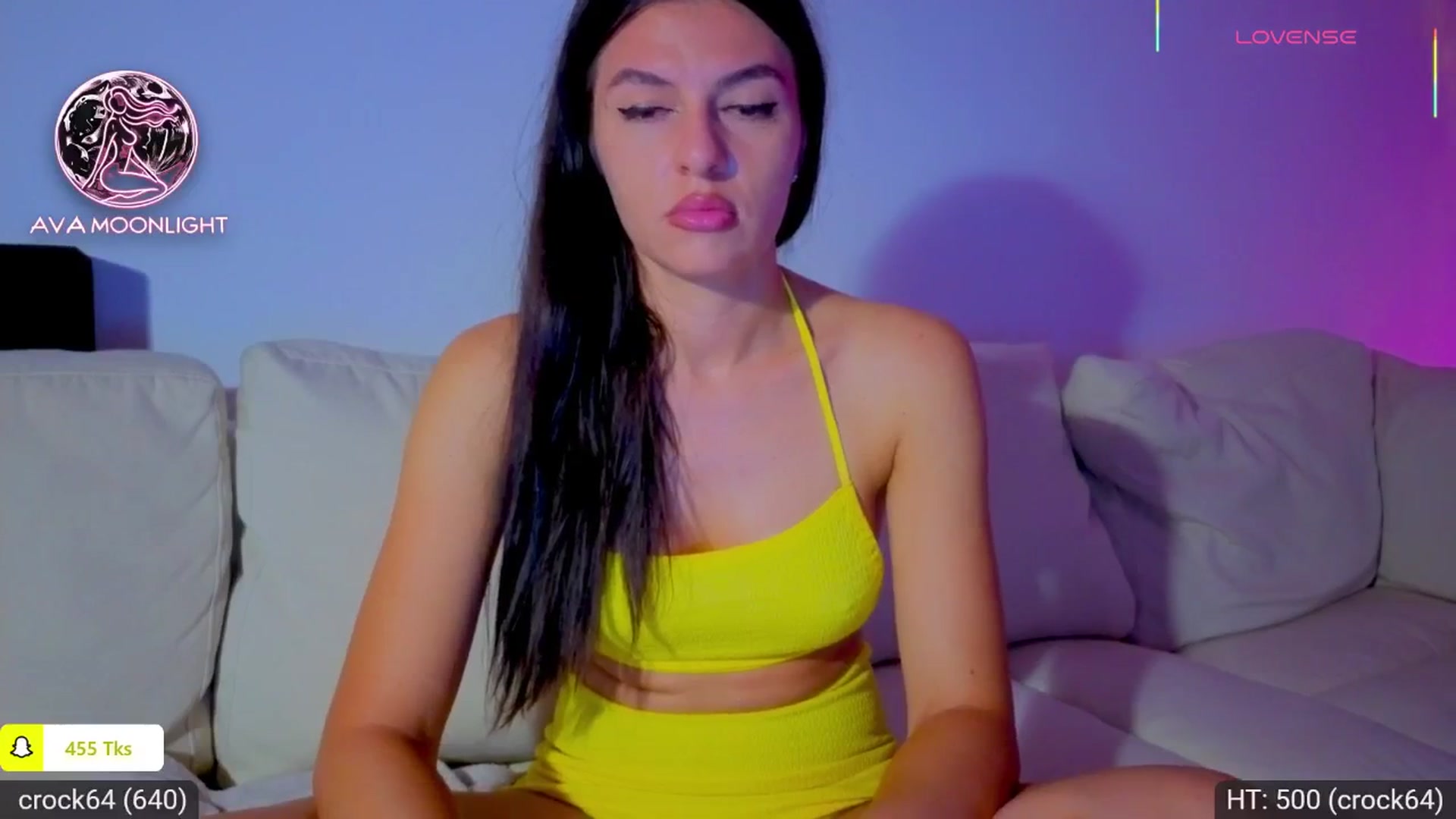 Gallery image thumbnail from AvaMoonlight's myfreecams stream on, 09/13/2025, 24:44 image 4 of 20