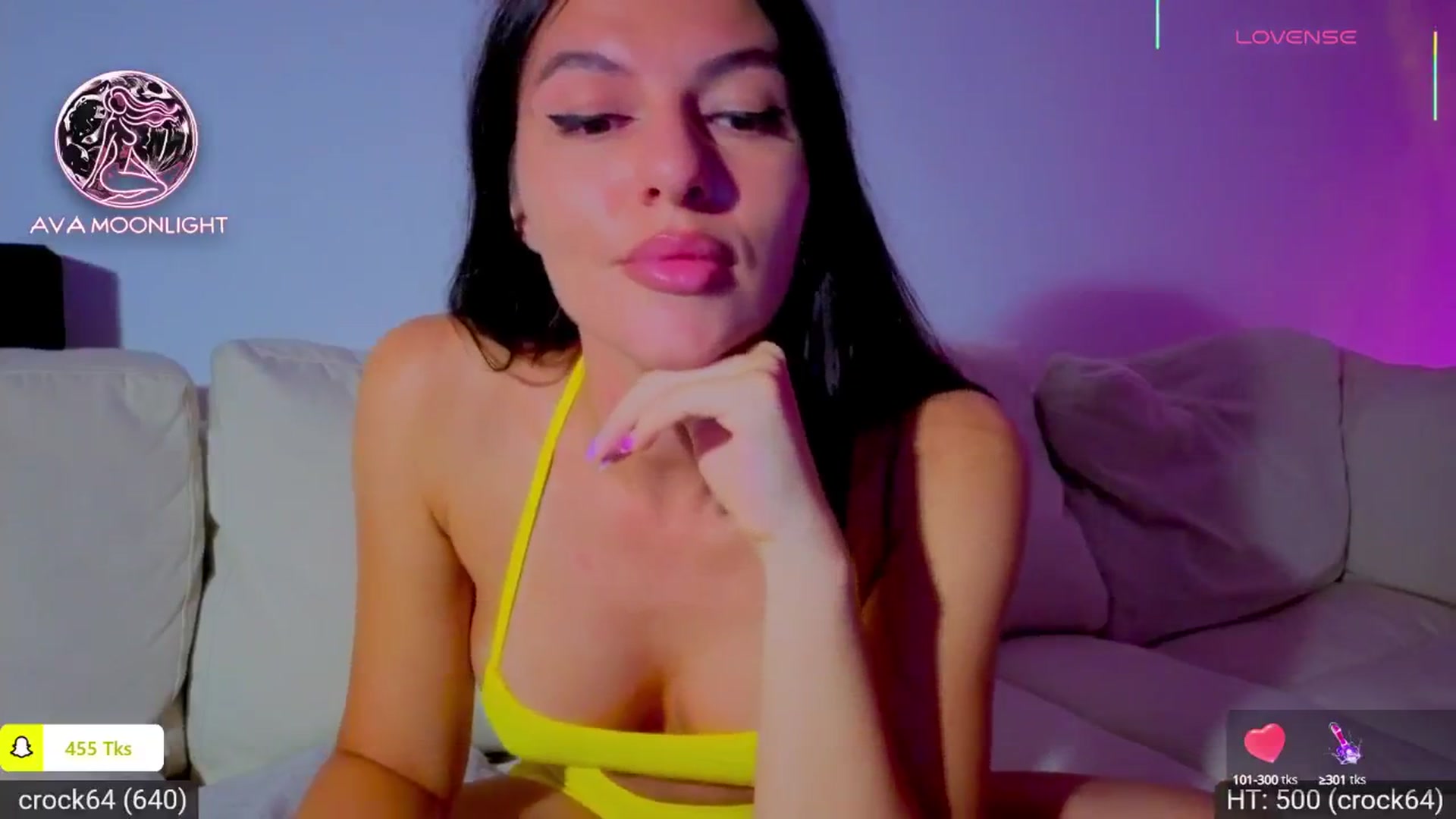 Gallery image thumbnail from AvaMoonlight's myfreecams stream on, 09/13/2025, 24:44 image 12 of 20