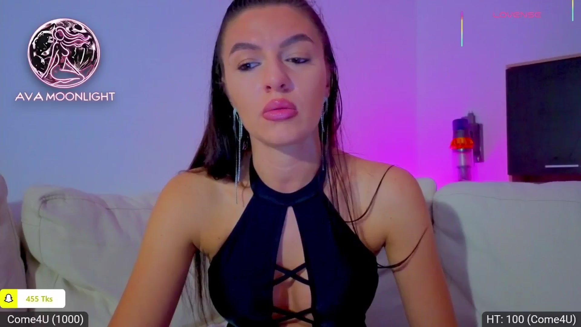Gallery image thumbnail from AvaMoonlight's myfreecams stream on, 09/16/2025, 24:30 image 11 of 20