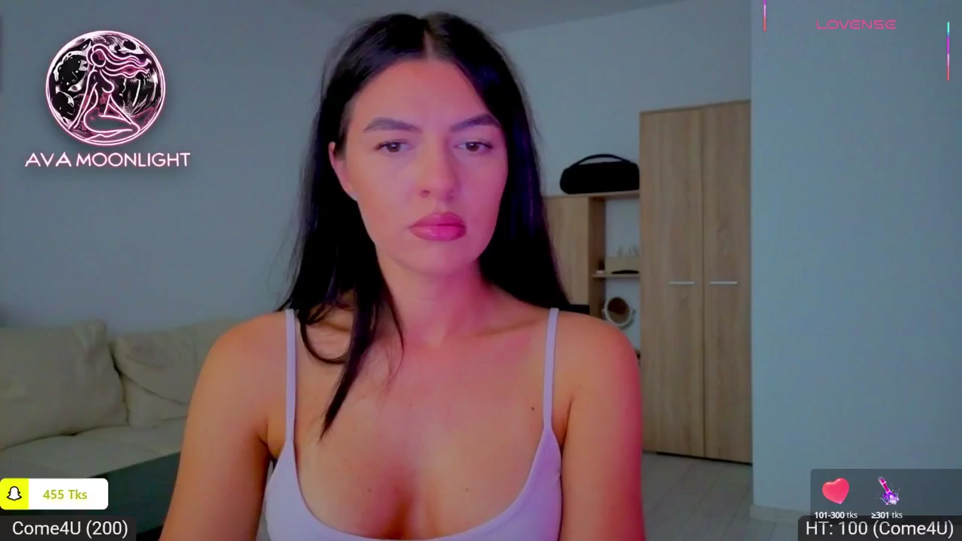 Gallery image thumbnail from AvaMoonlight's myfreecams stream on, 09/17/2025, 16:06 image 4 of 20