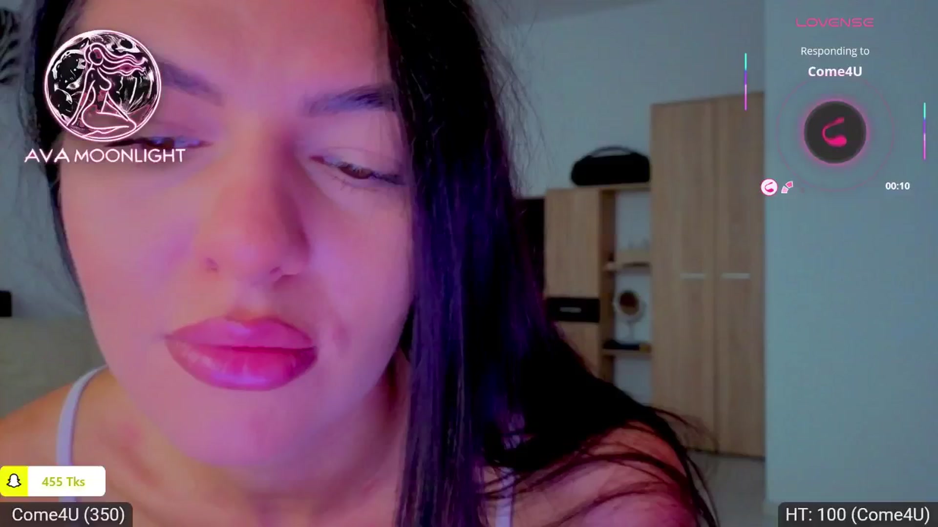 Gallery image thumbnail from AvaMoonlight's myfreecams stream on, 09/17/2025, 16:06 image 7 of 20