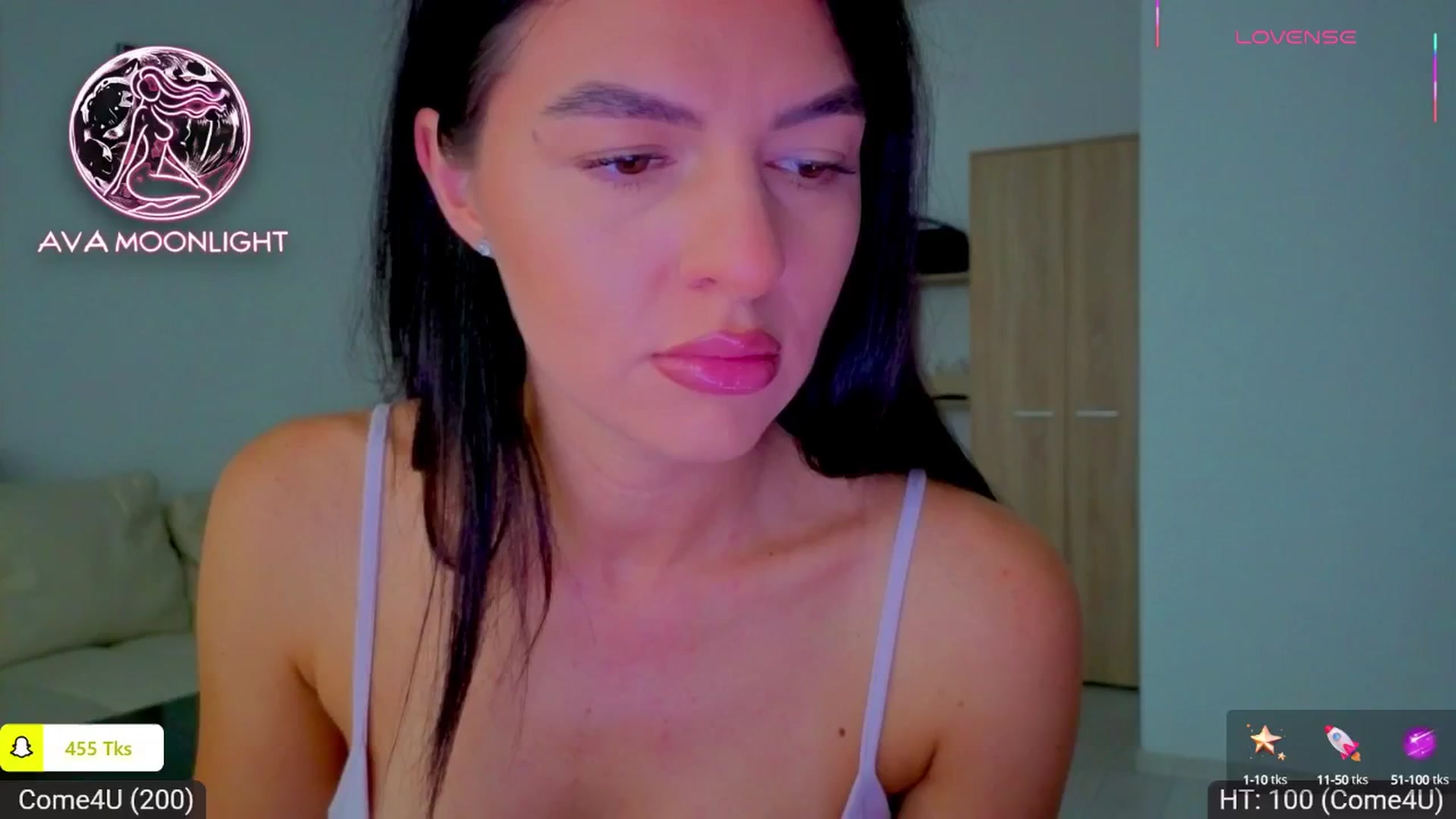 Gallery image thumbnail from AvaMoonlight's myfreecams stream on, 09/17/2025, 16:06 image 3 of 20